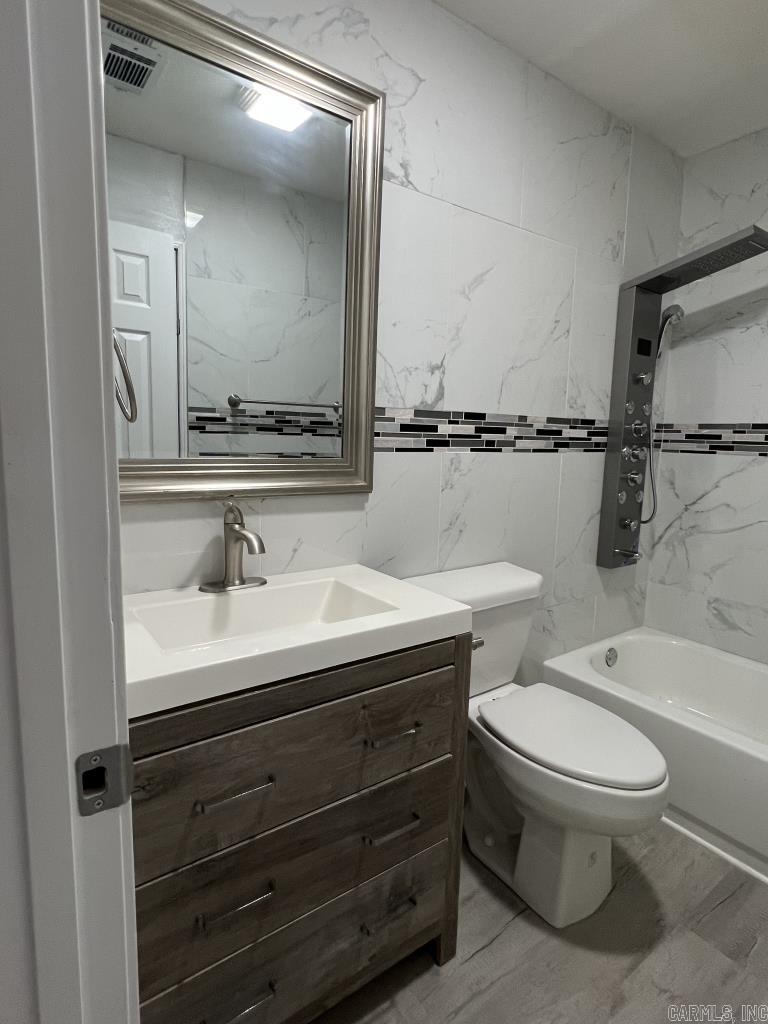 3 Grassy Lake  Mayflower, AR