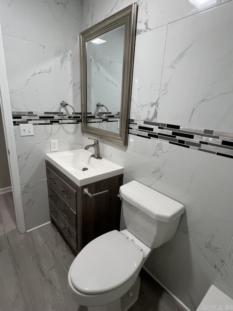 3 Grassy Lake  Mayflower, AR