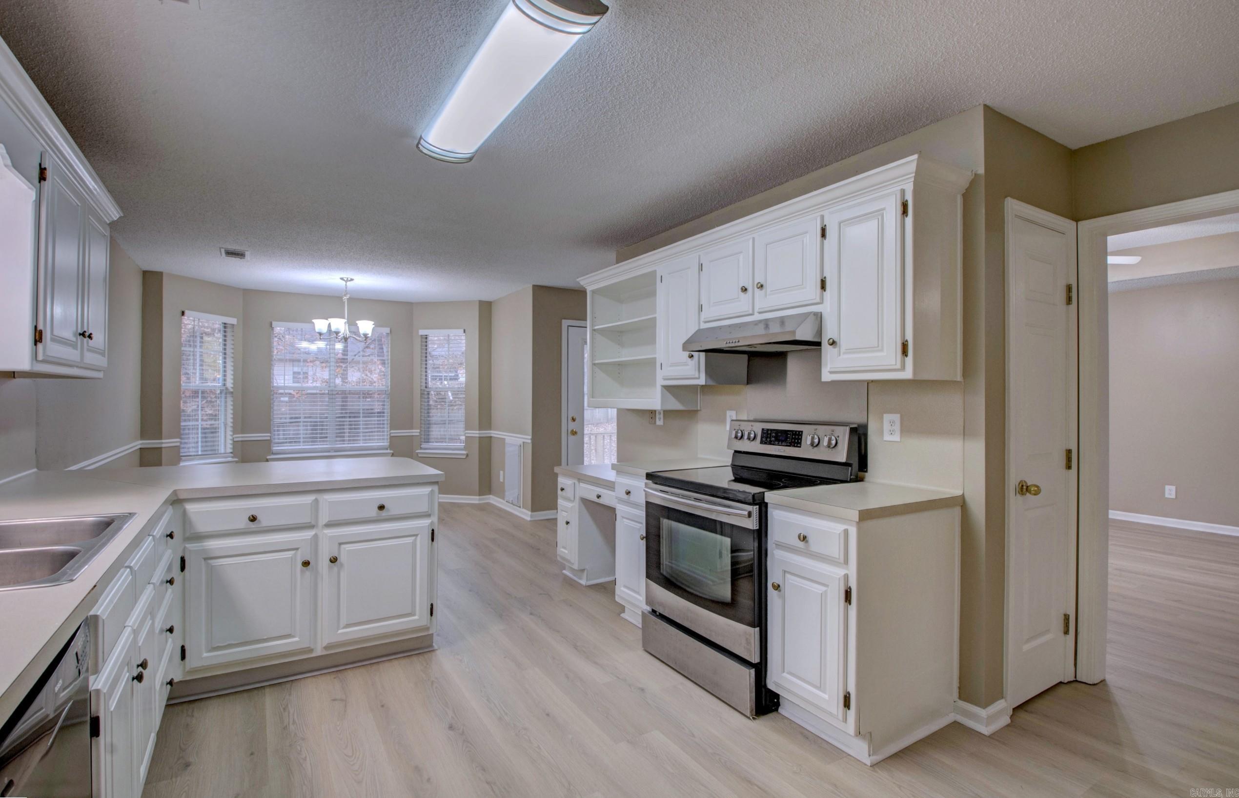 1075 Highland  Cabot, AR