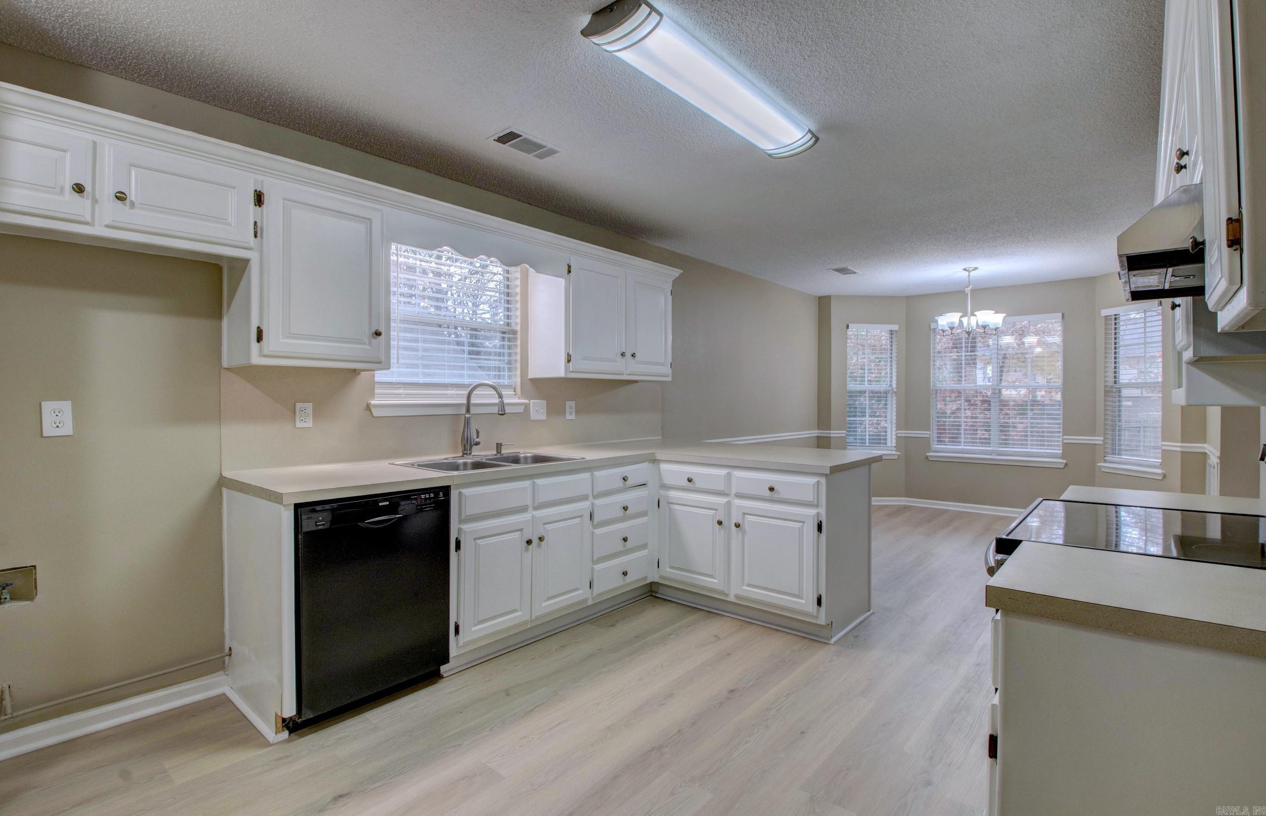 1075 Highland  Cabot, AR