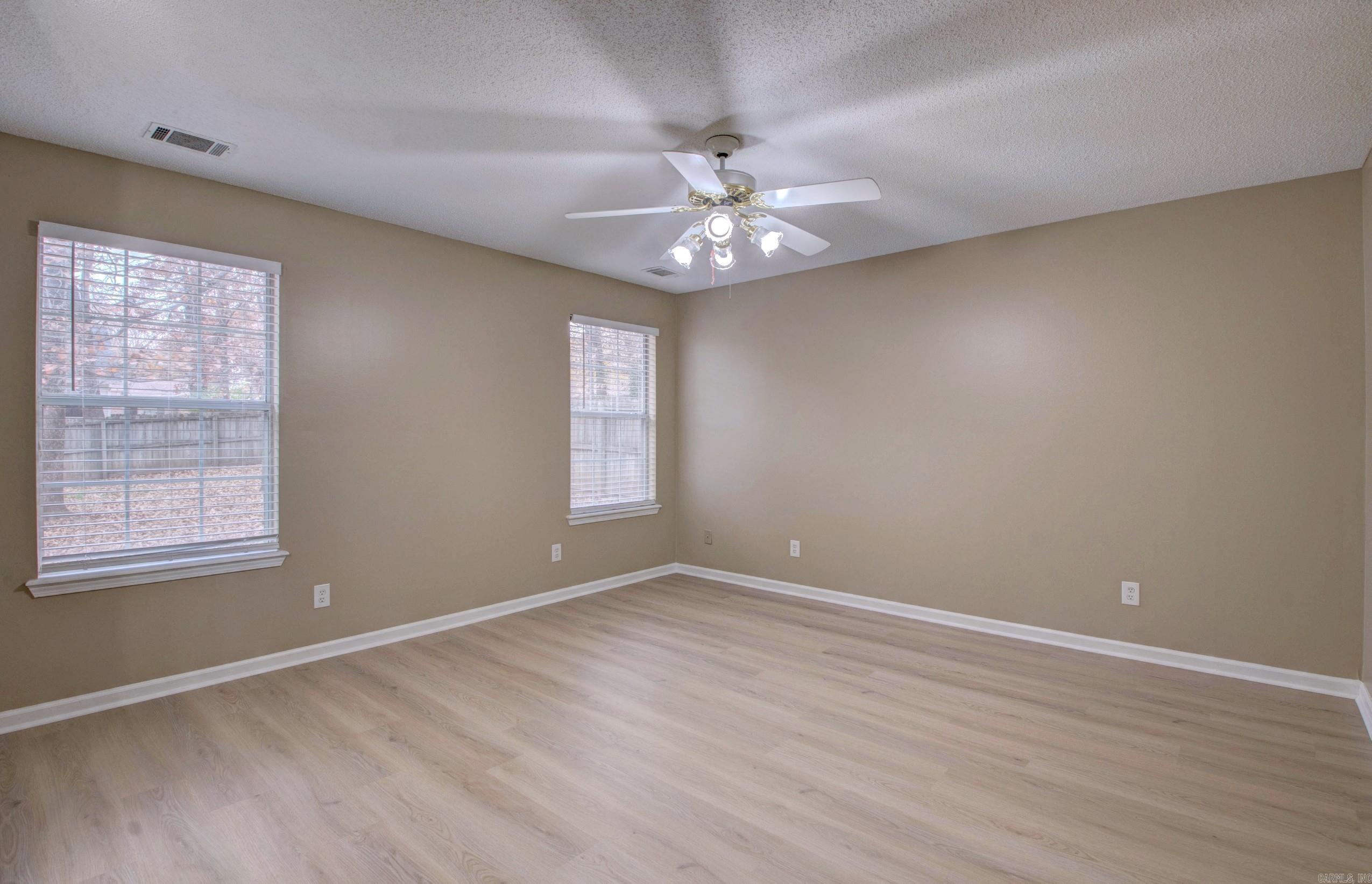 1075 Highland  Cabot, AR