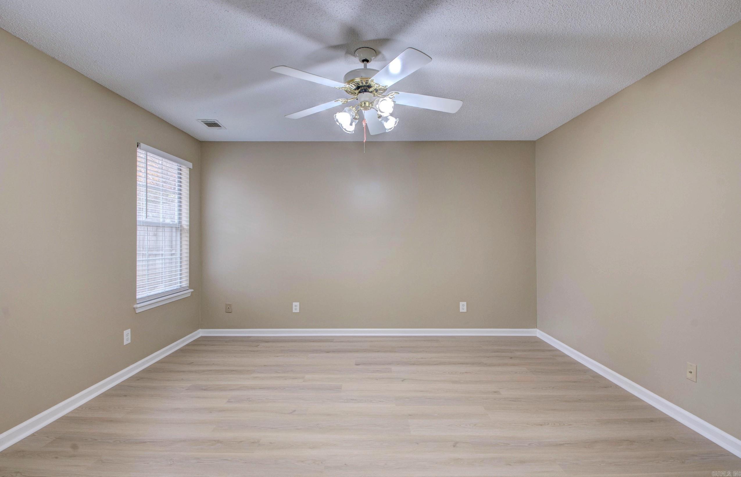 1075 Highland  Cabot, AR