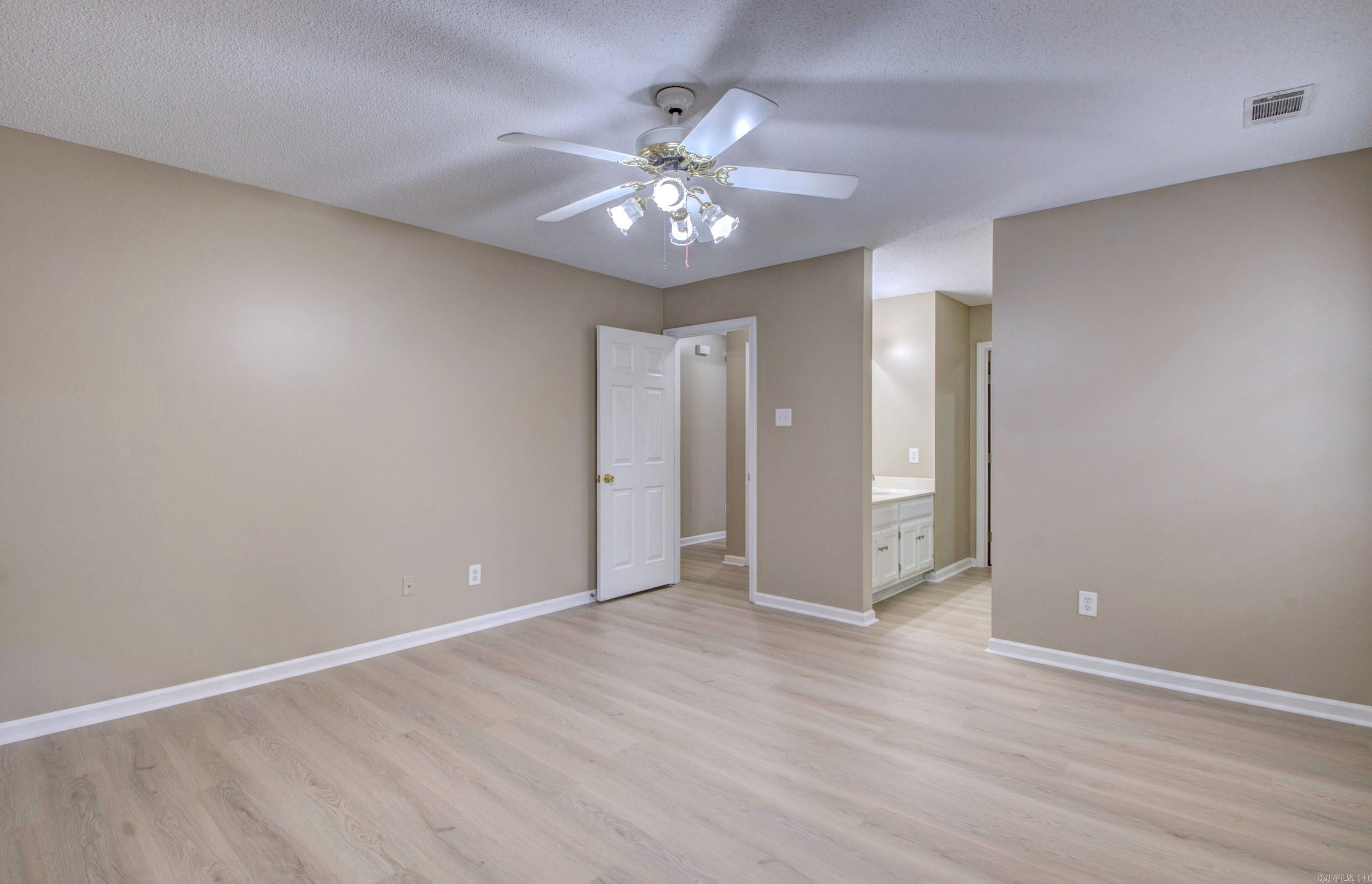 1075 Highland  Cabot, AR