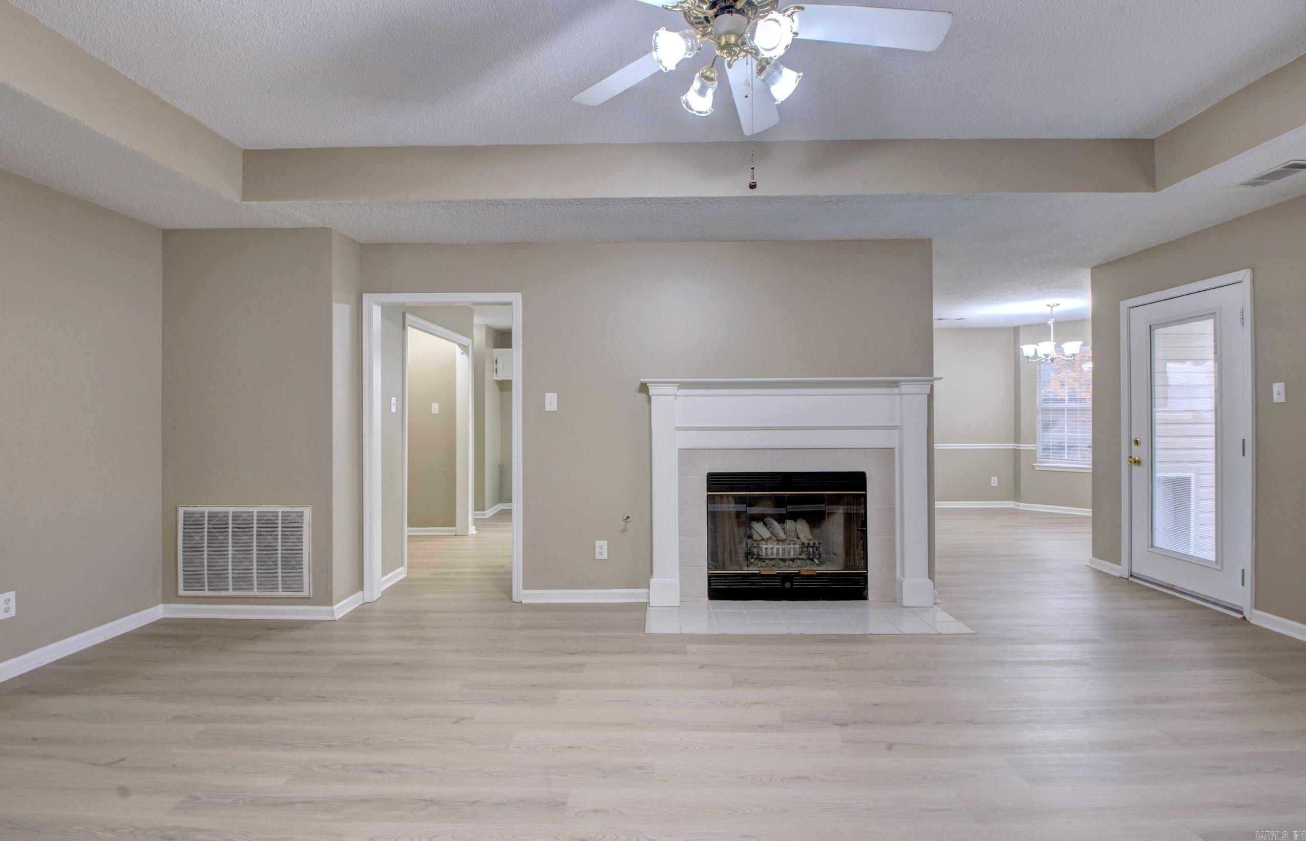 1075 Highland  Cabot, AR