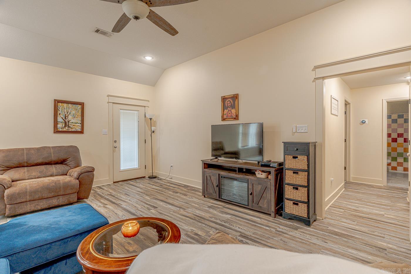 105 Redwood  Bono, AR