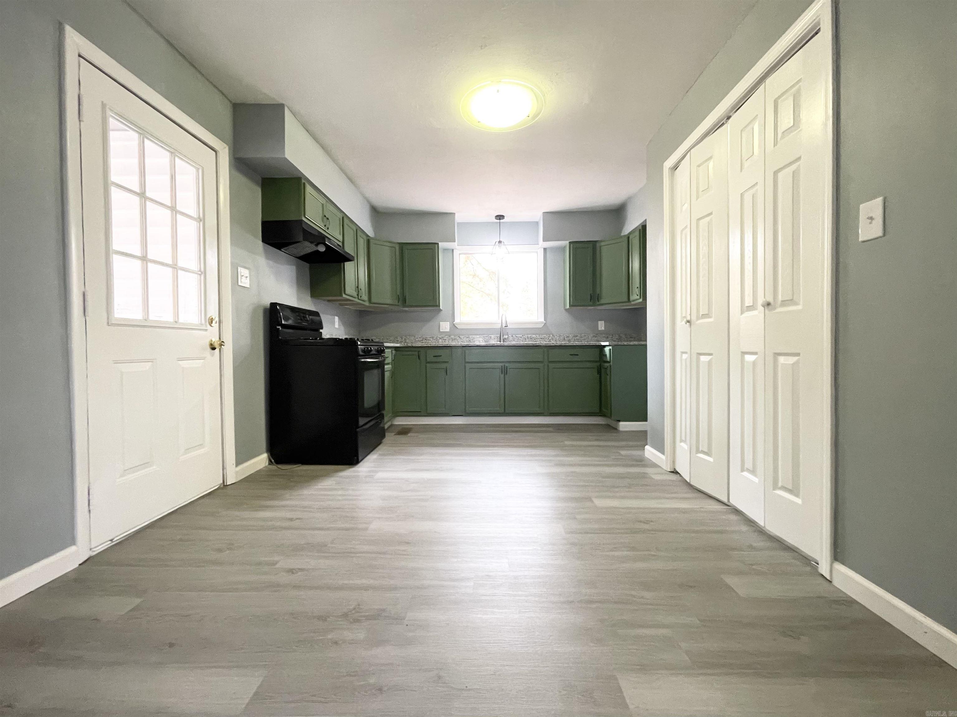 2000 Perry  Little Rock, AR