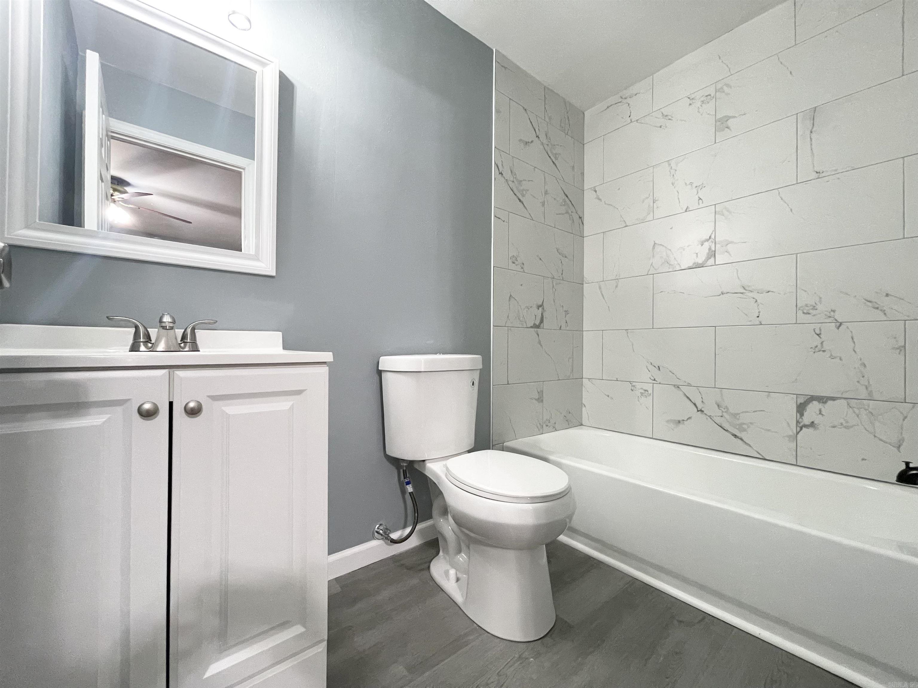 2000 Perry  Little Rock, AR