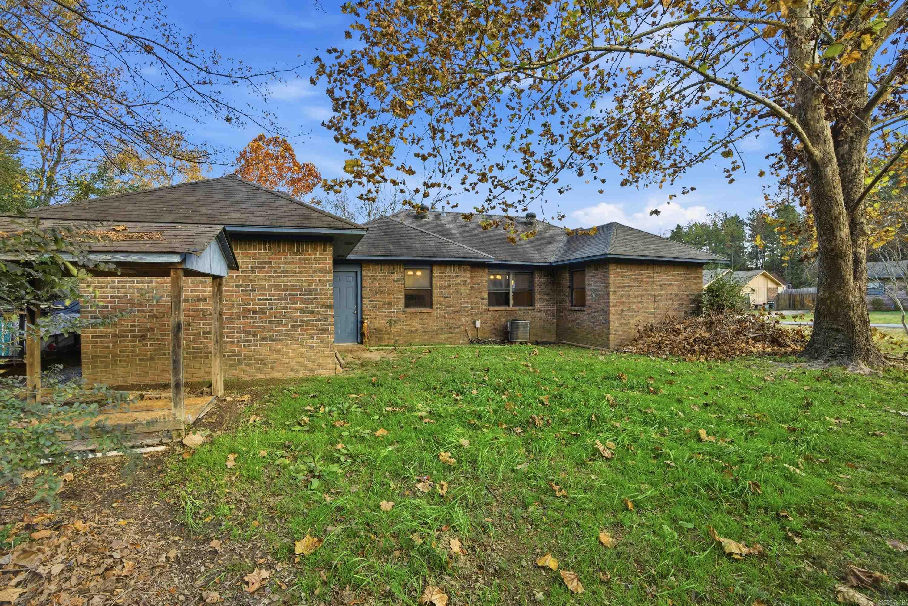 907 Mountain Valley Drive  Perryville, AR