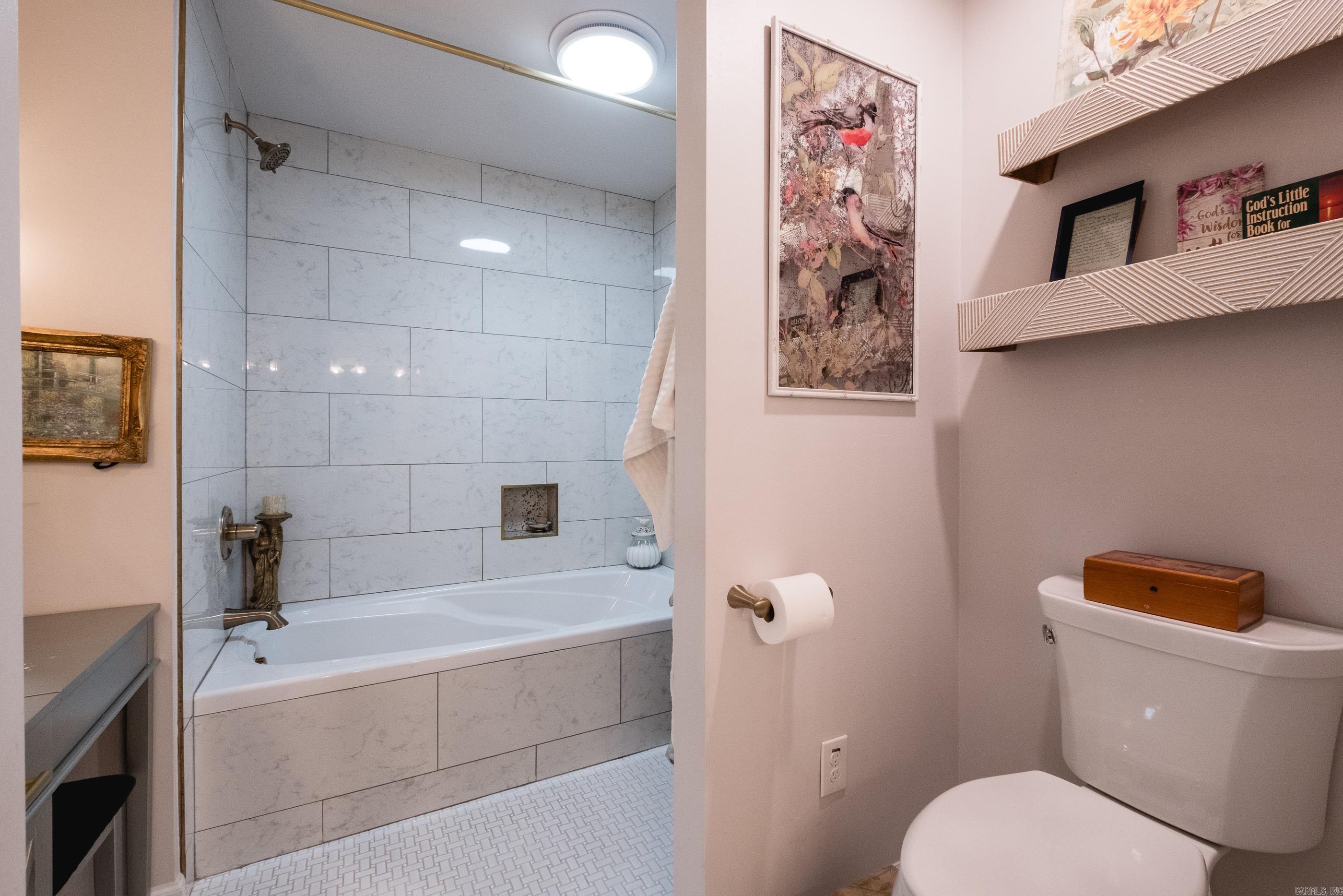 10712 Yosemite Valley  Little Rock, AR