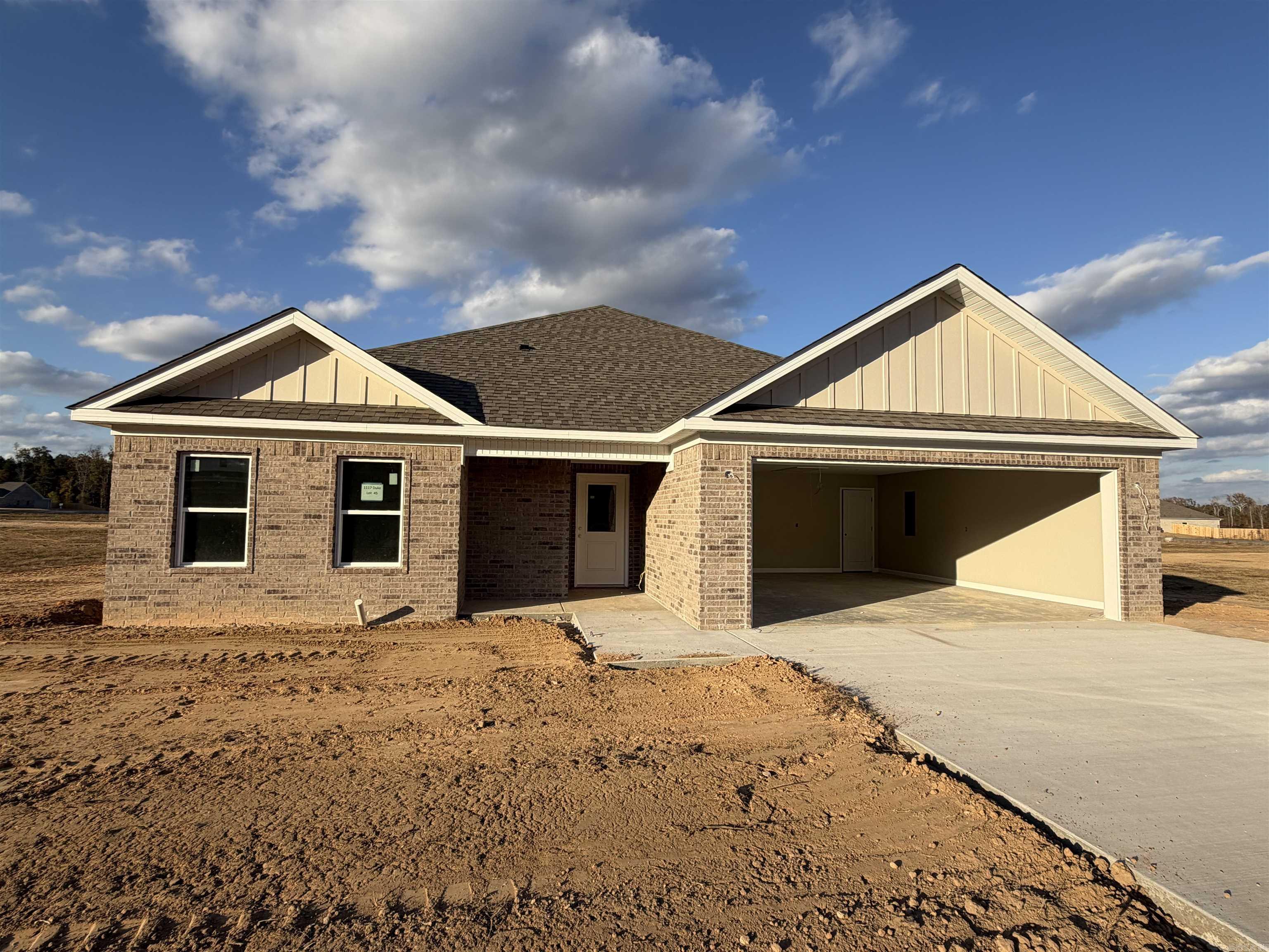 1117 Duke  Bauxite, AR