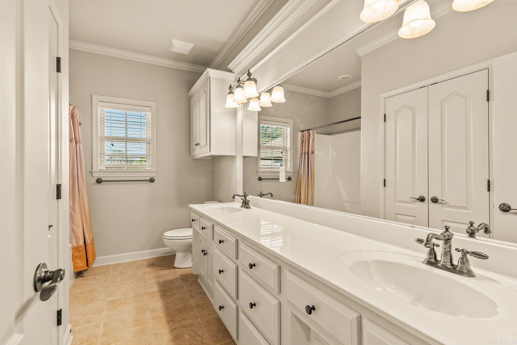 8824 Ridgeview  Sherwood, AR