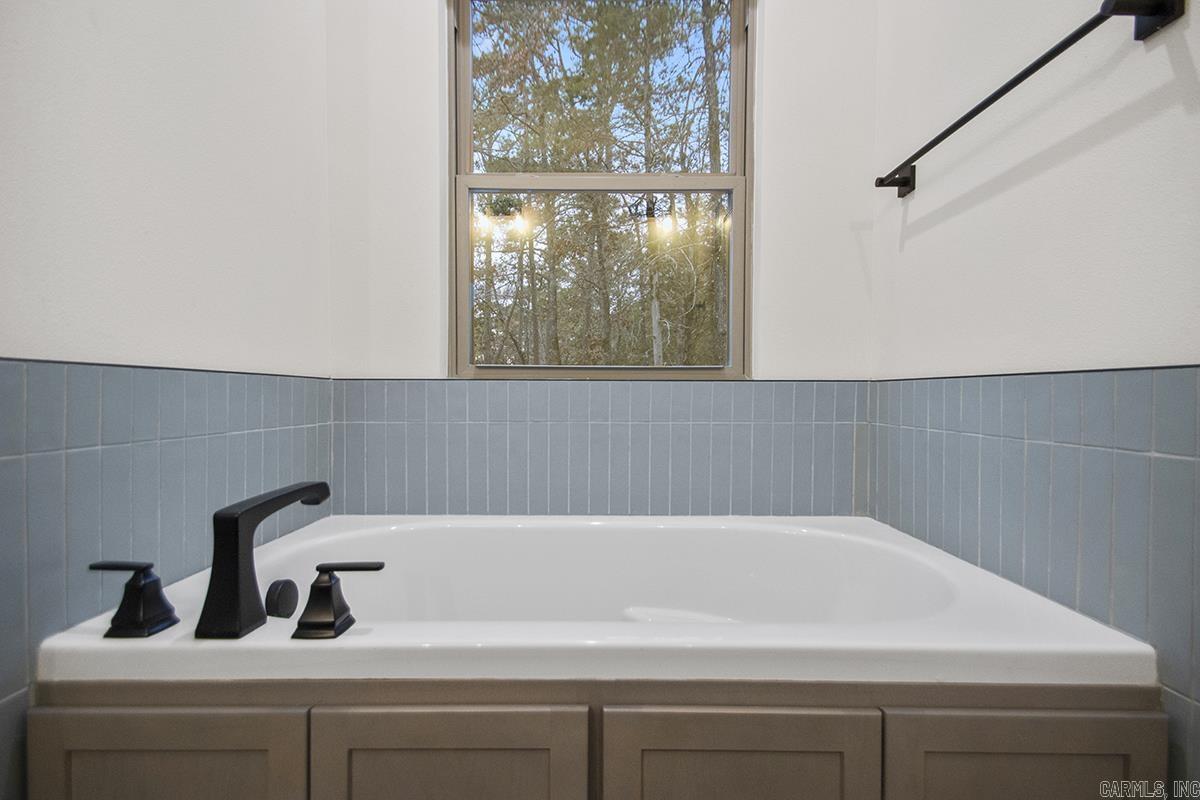 3 Promesa Lane  Hot Springs Village, AR