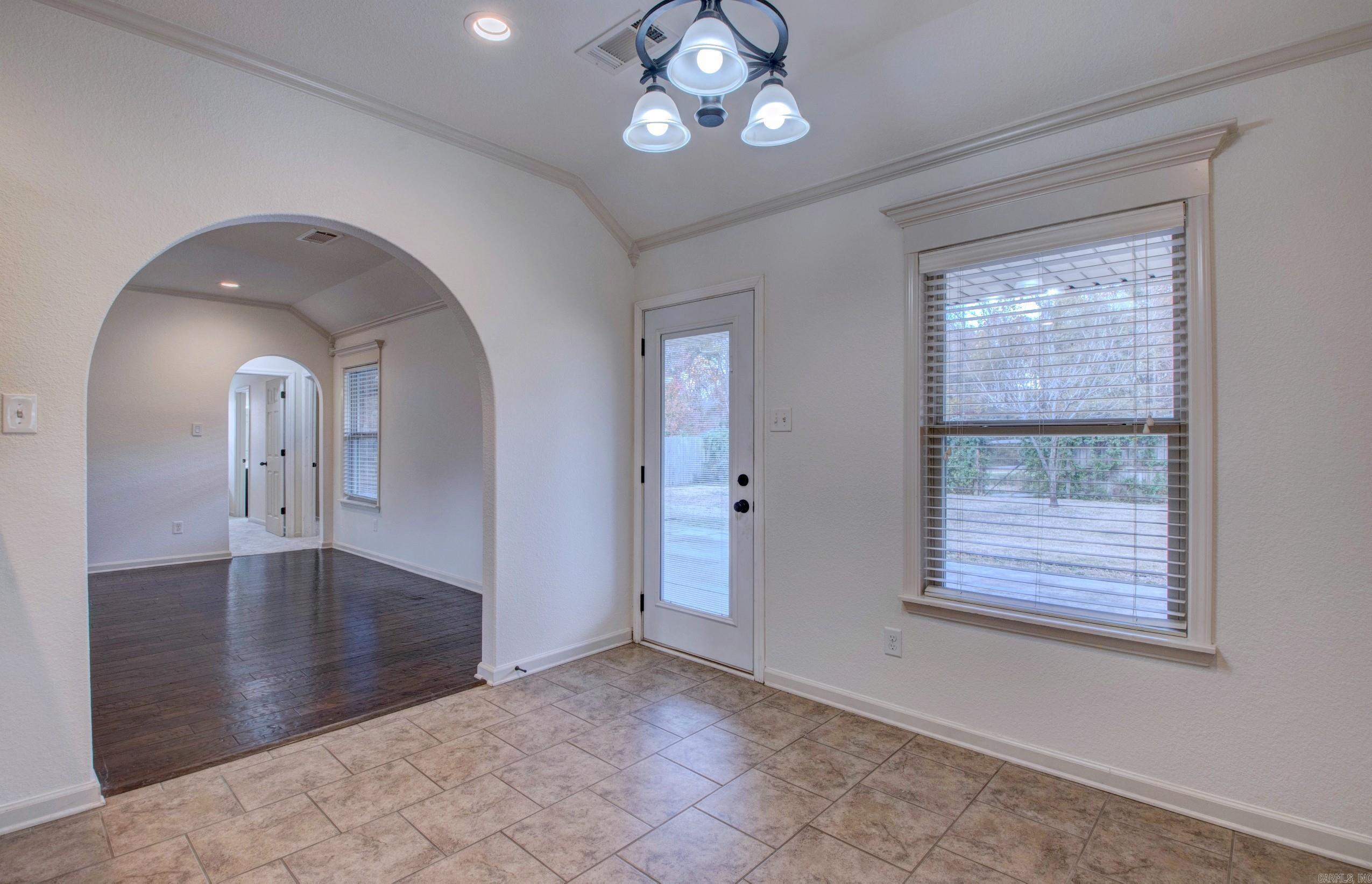 83 Earnhardt  Cabot, AR