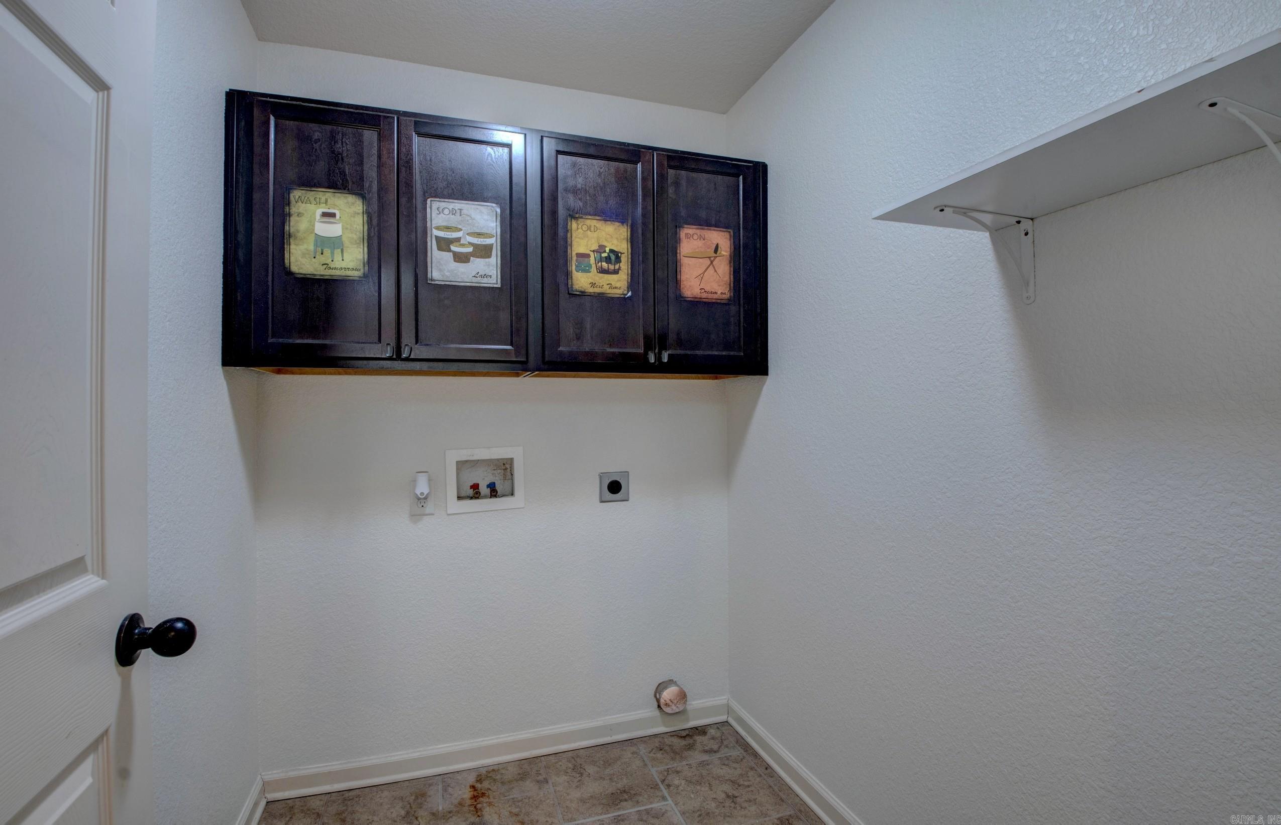 83 Earnhardt  Cabot, AR