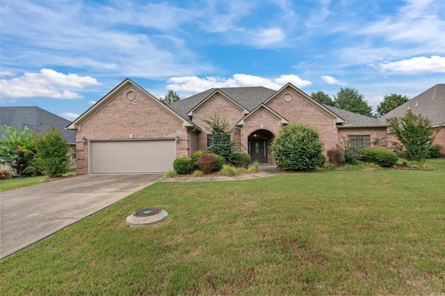 108  Bouriese Circle  Maumelle, AR