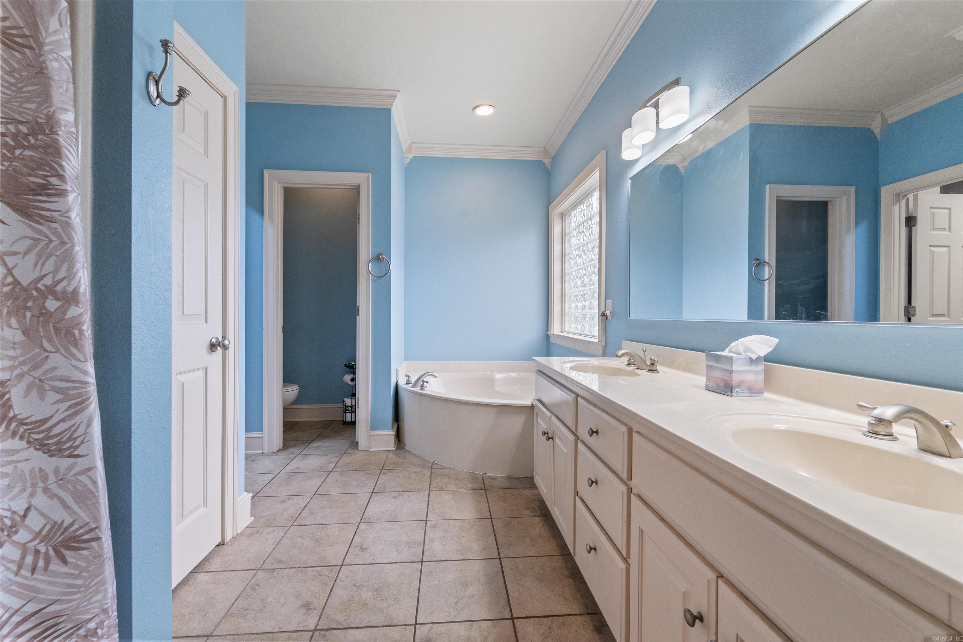 108 Bouriese Circle  Maumelle, AR