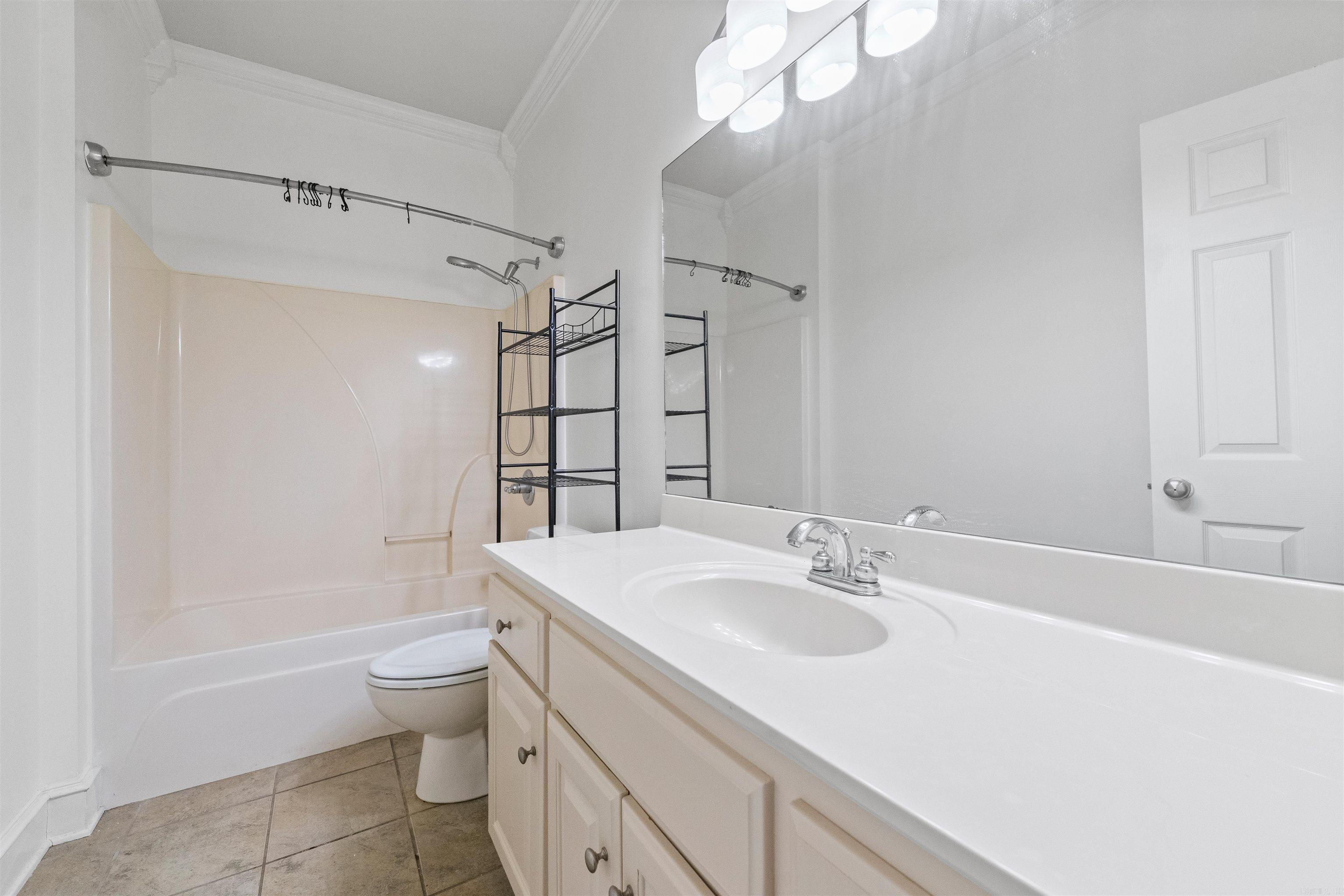 108 Bouriese Circle  Maumelle, AR