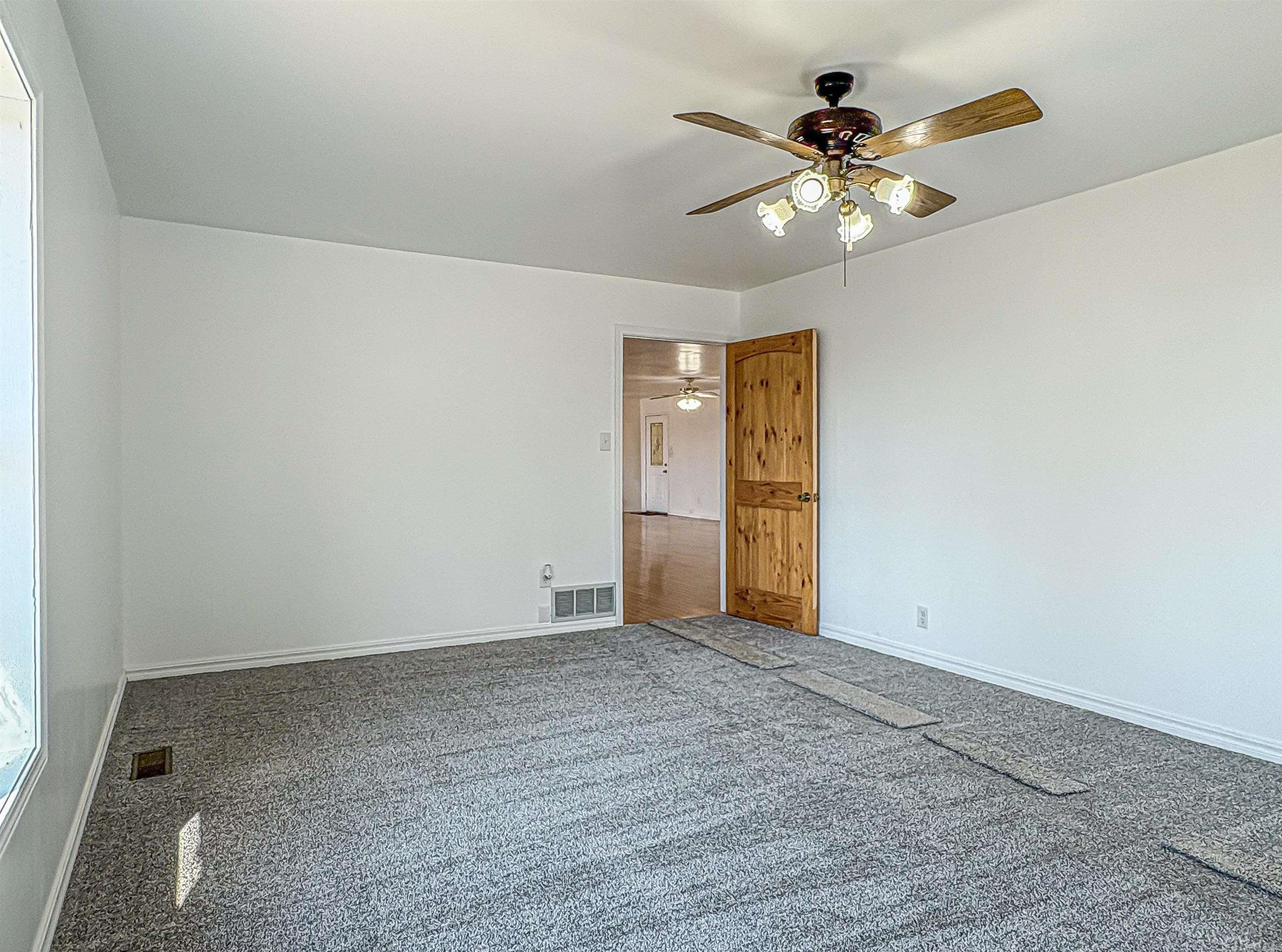 941 MC 5025  Valley Springs, AR