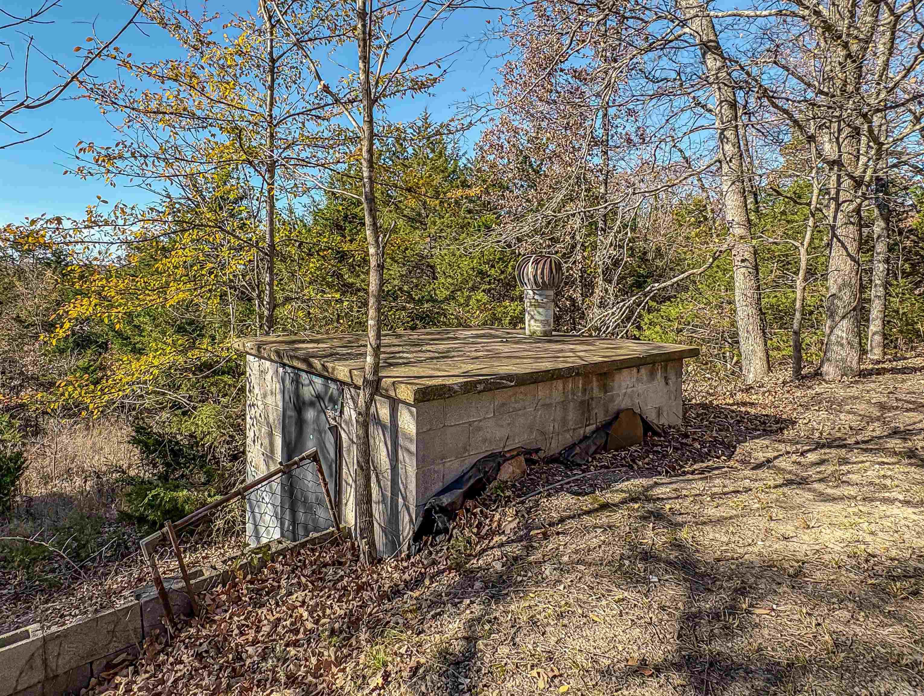 941 MC 5025  Valley Springs, AR