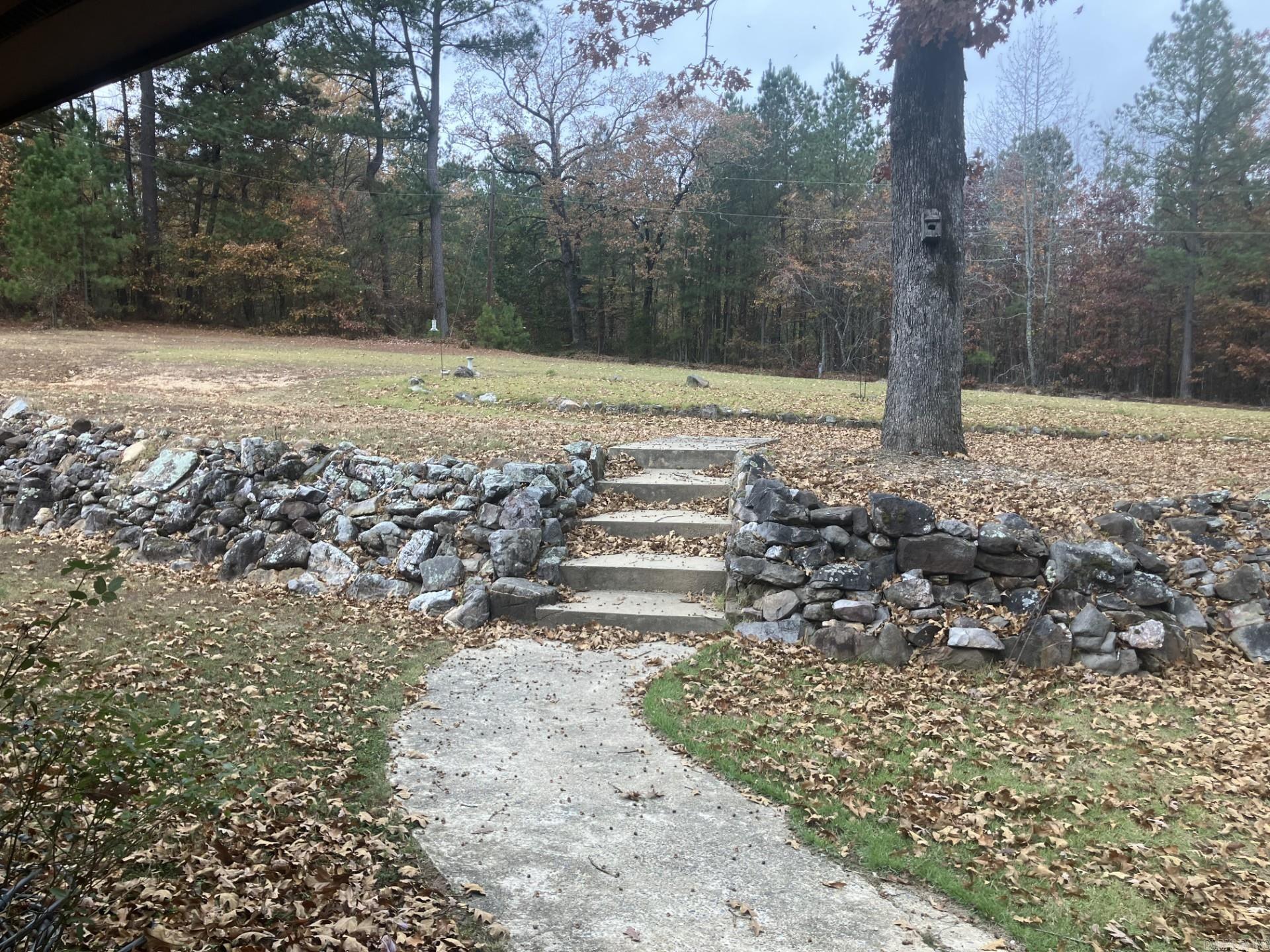 8617 Pawnee Drive  Benton, AR