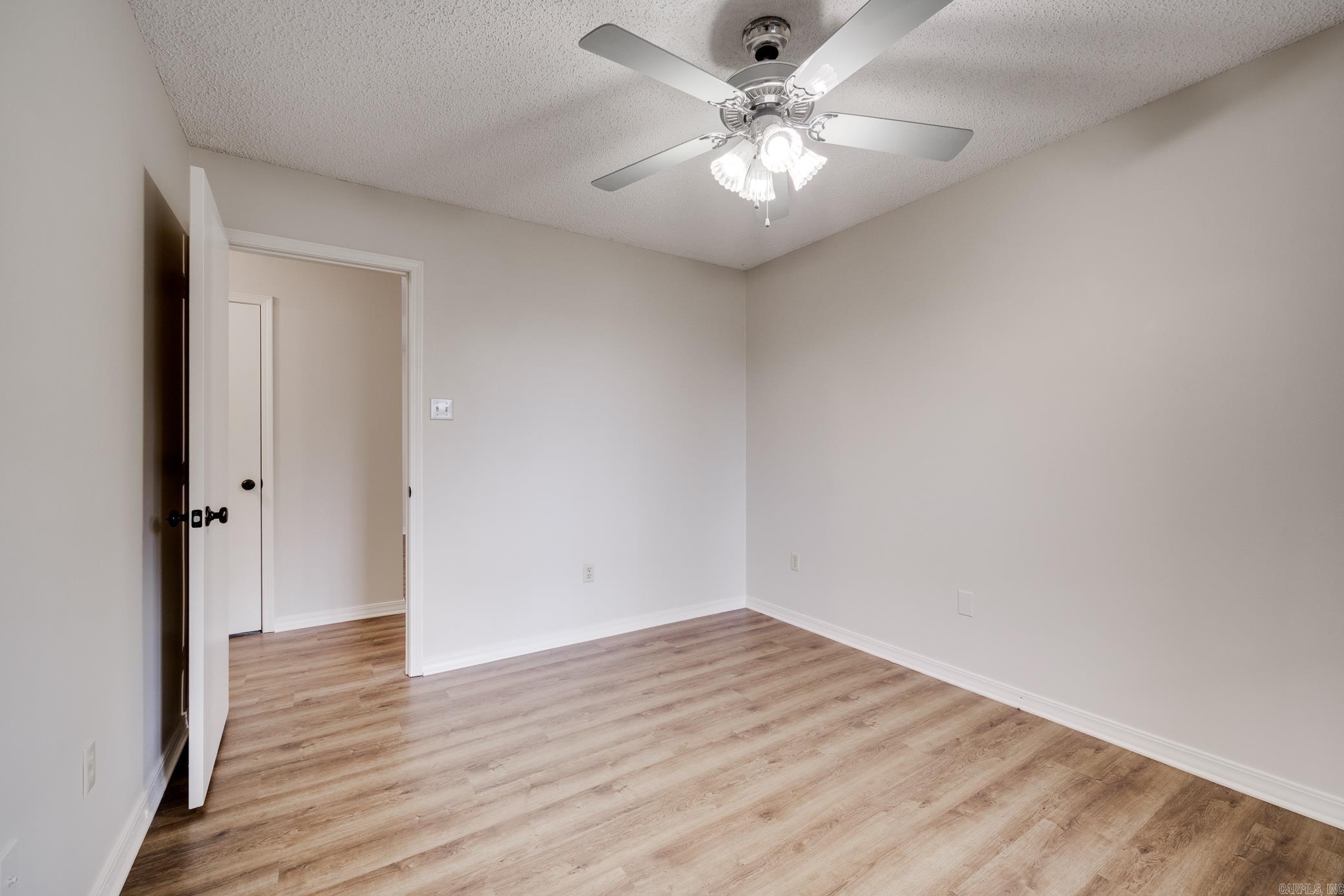 83 Linder  Greenbrier, AR