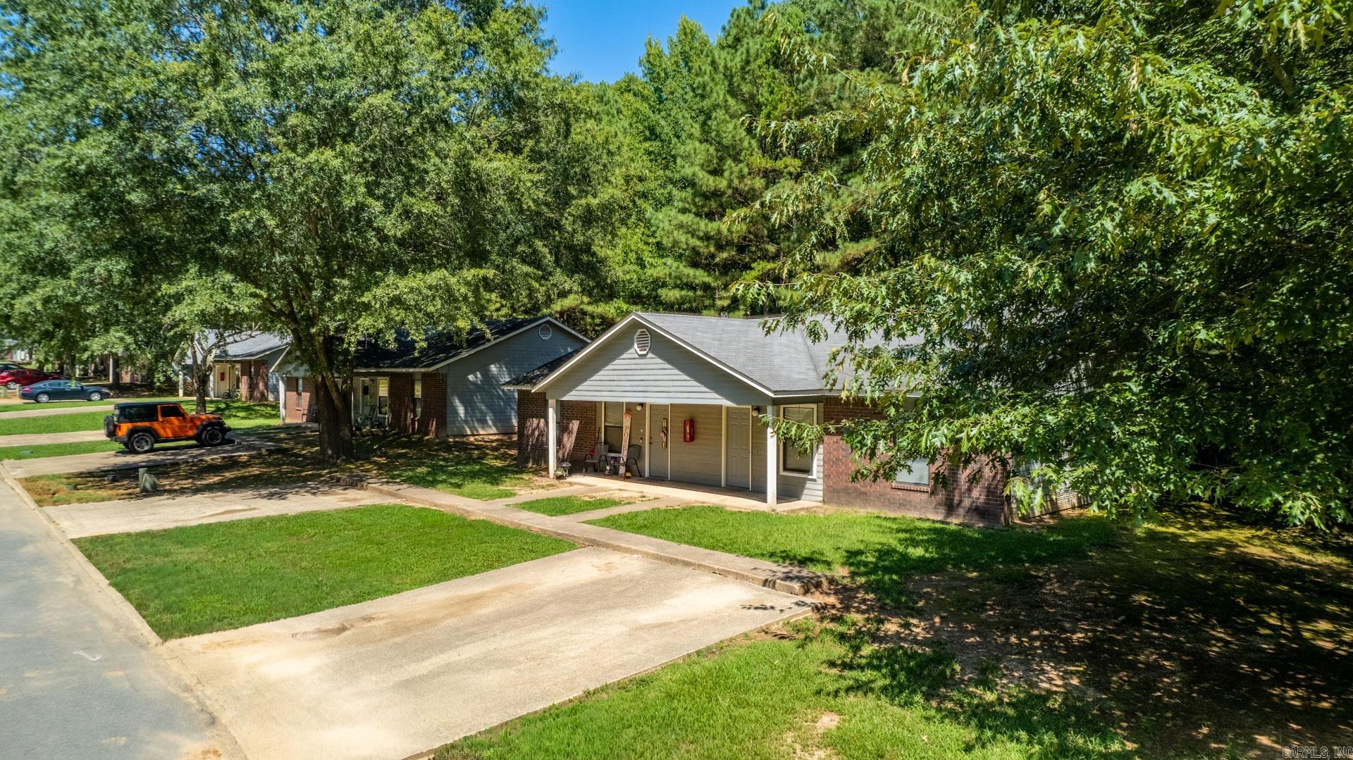 1309 Country Oaks  Benton, AR