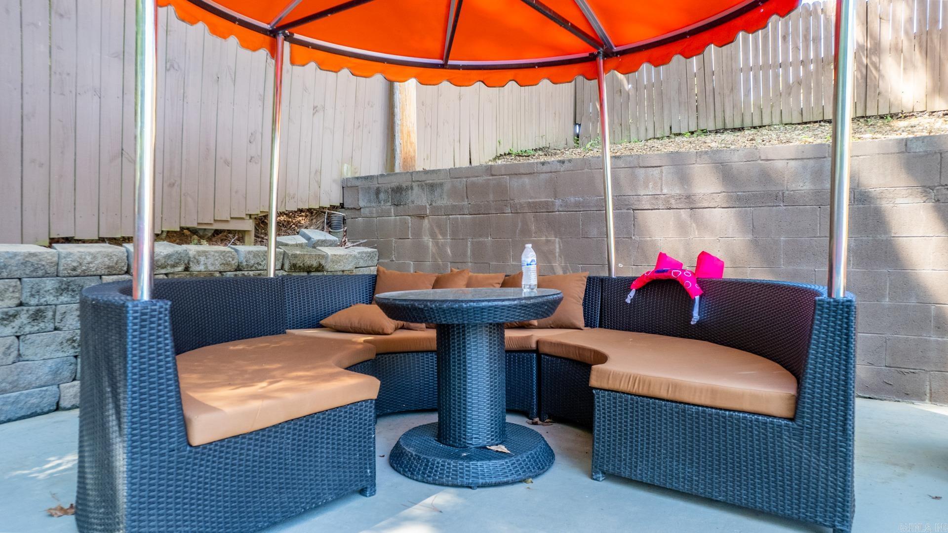 1309 Country Oaks  Benton, AR