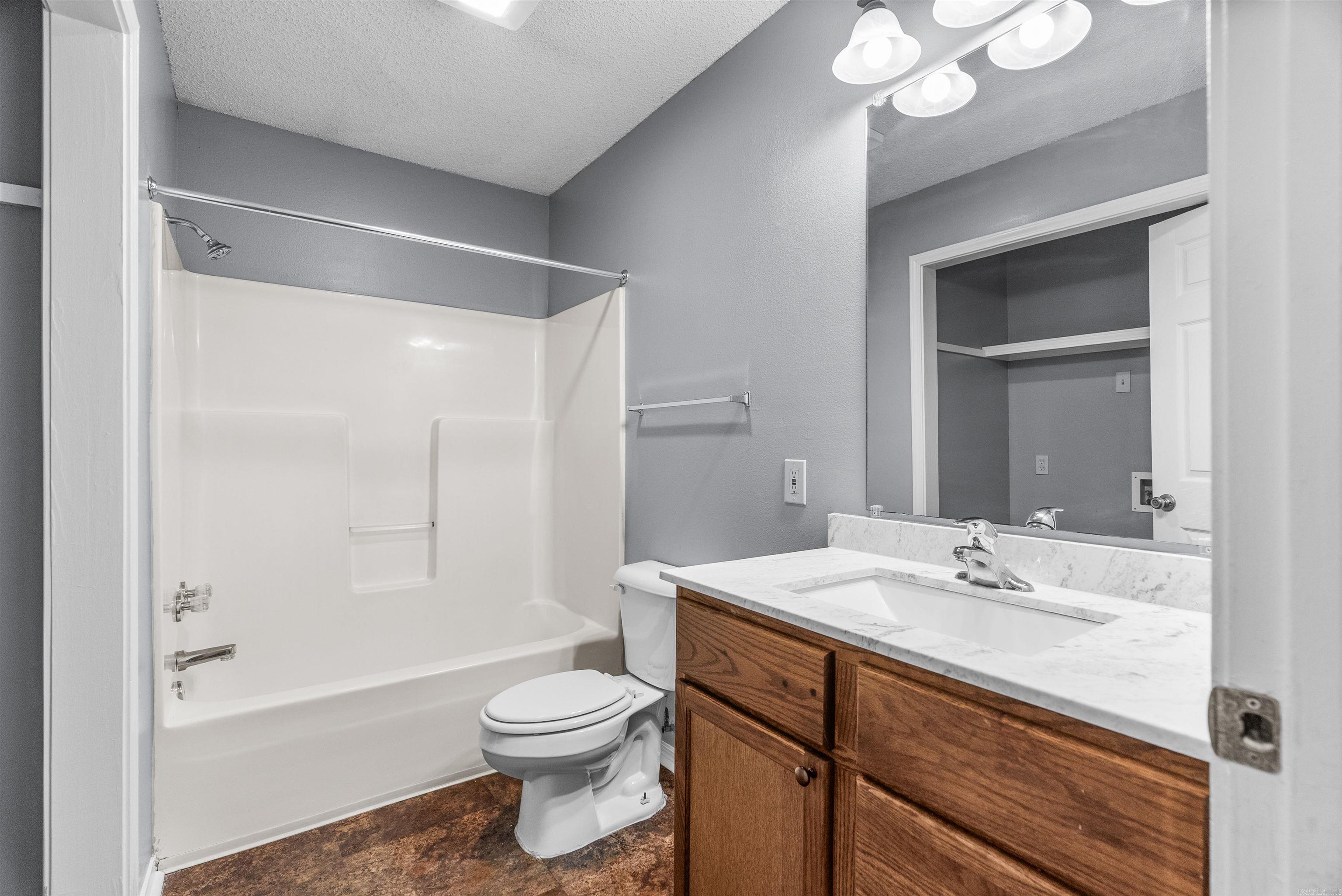 1309 Country Oaks  Benton, AR