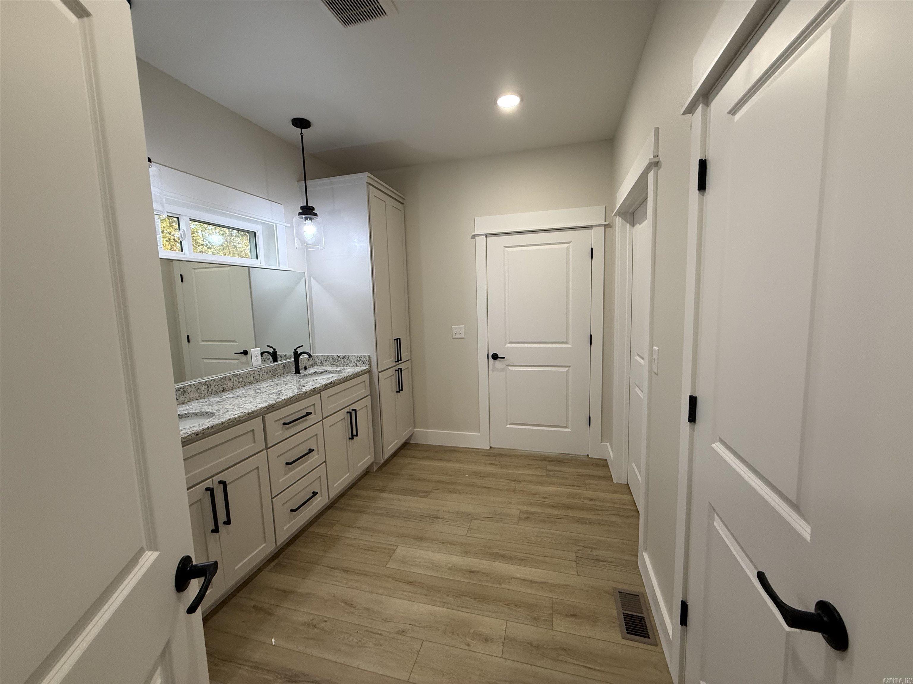 1684 County Road 3600  Lamar, AR