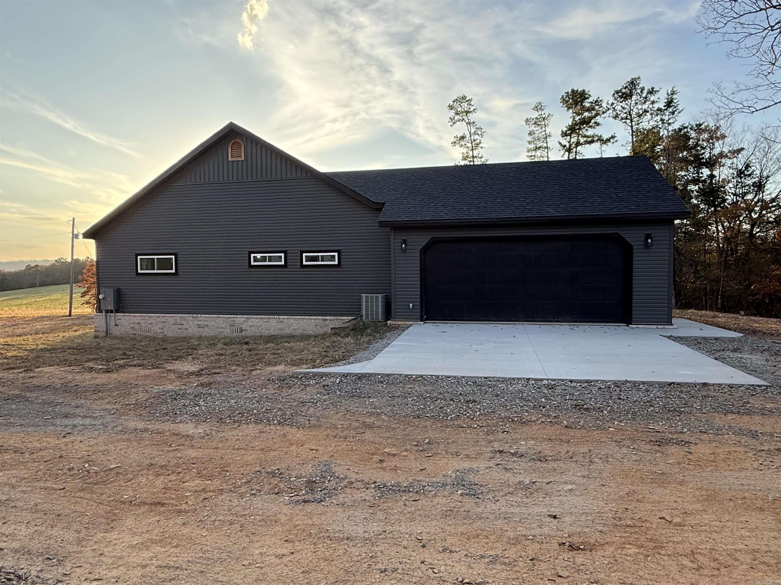 1684 County Road 3600  Lamar, AR