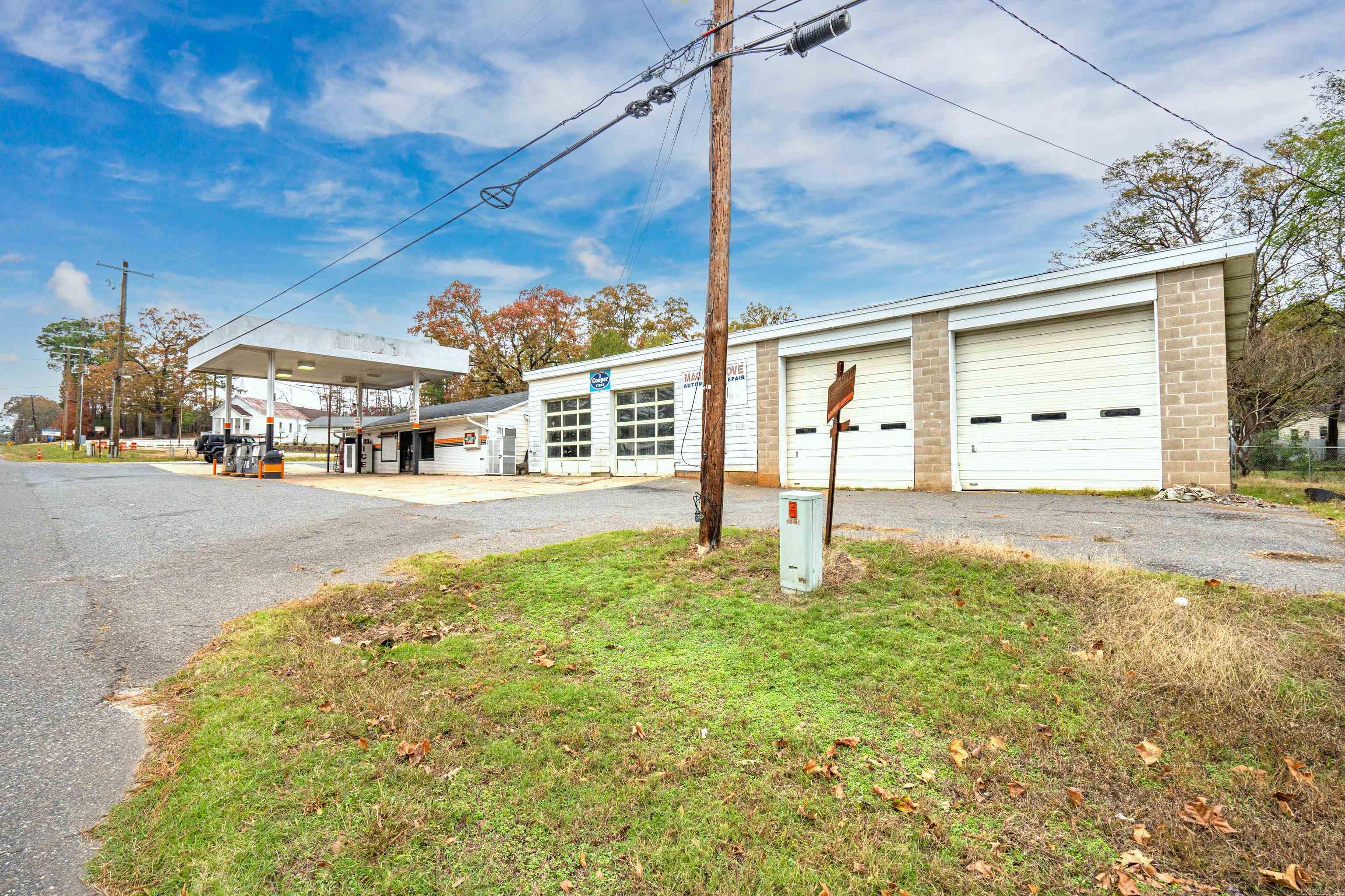 22214 Highway 51  Malvern, AR