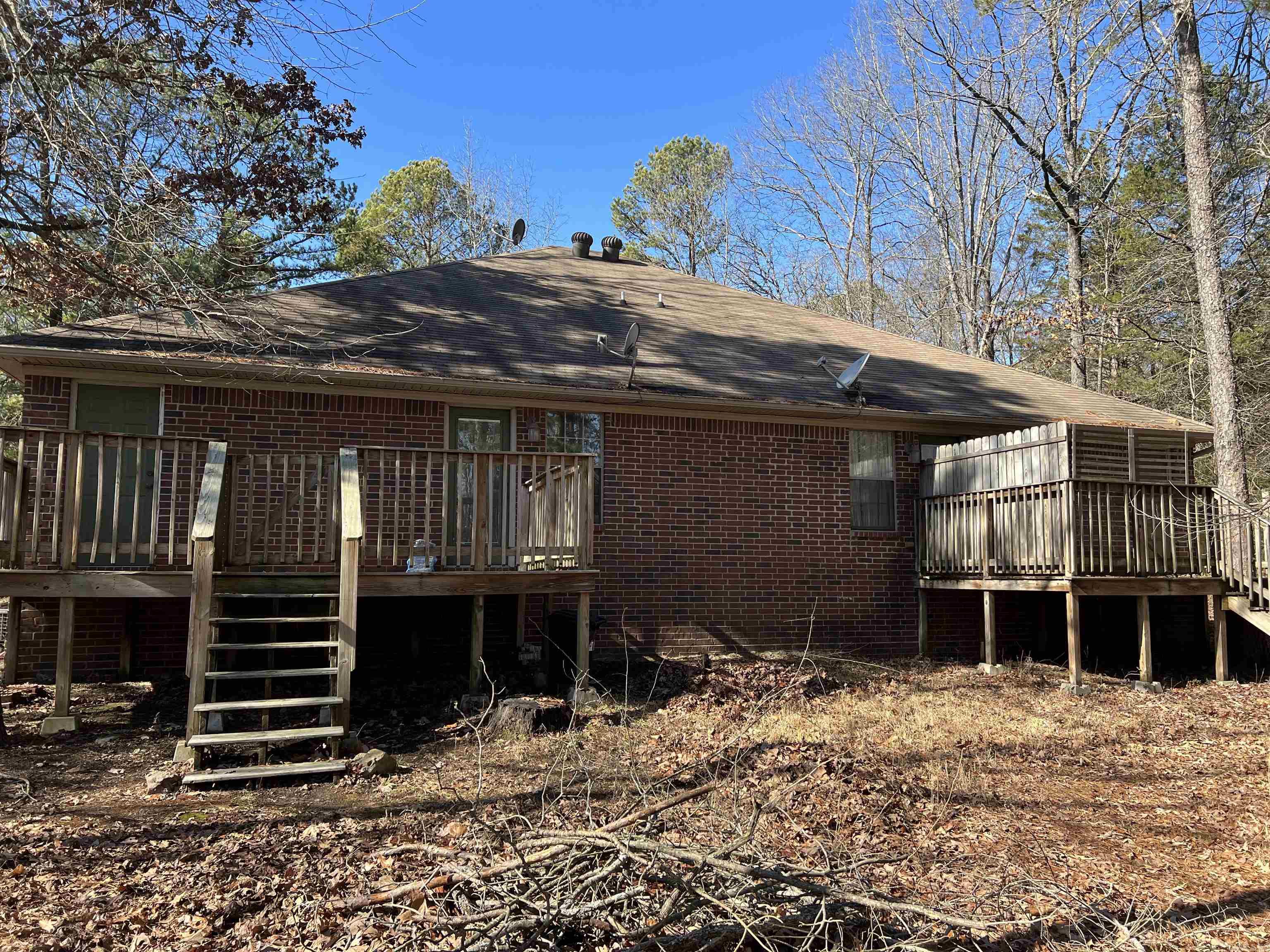 405- 407 Colonial Drive  Heber Springs, AR