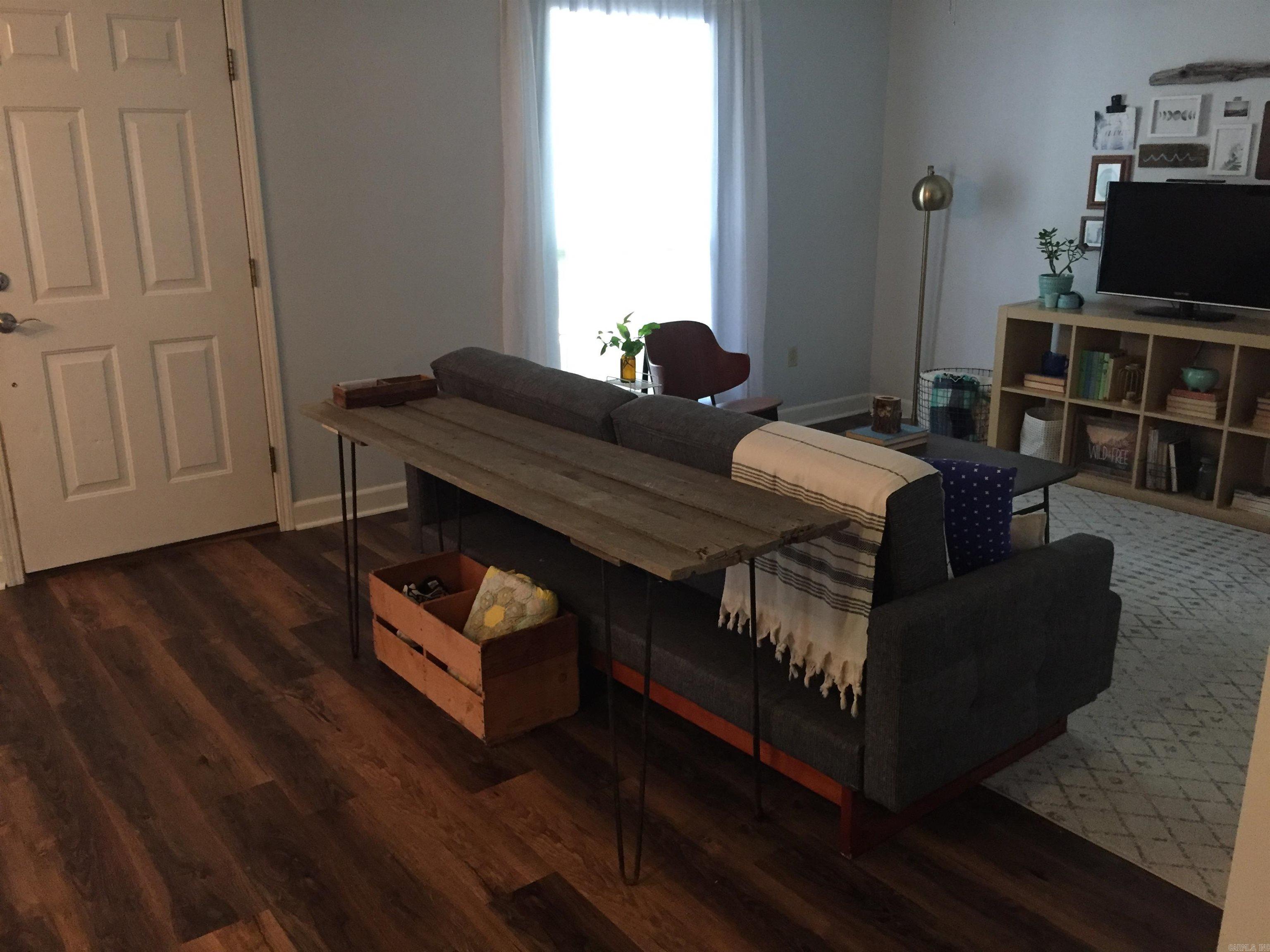 405- 407 Colonial Drive  Heber Springs, AR