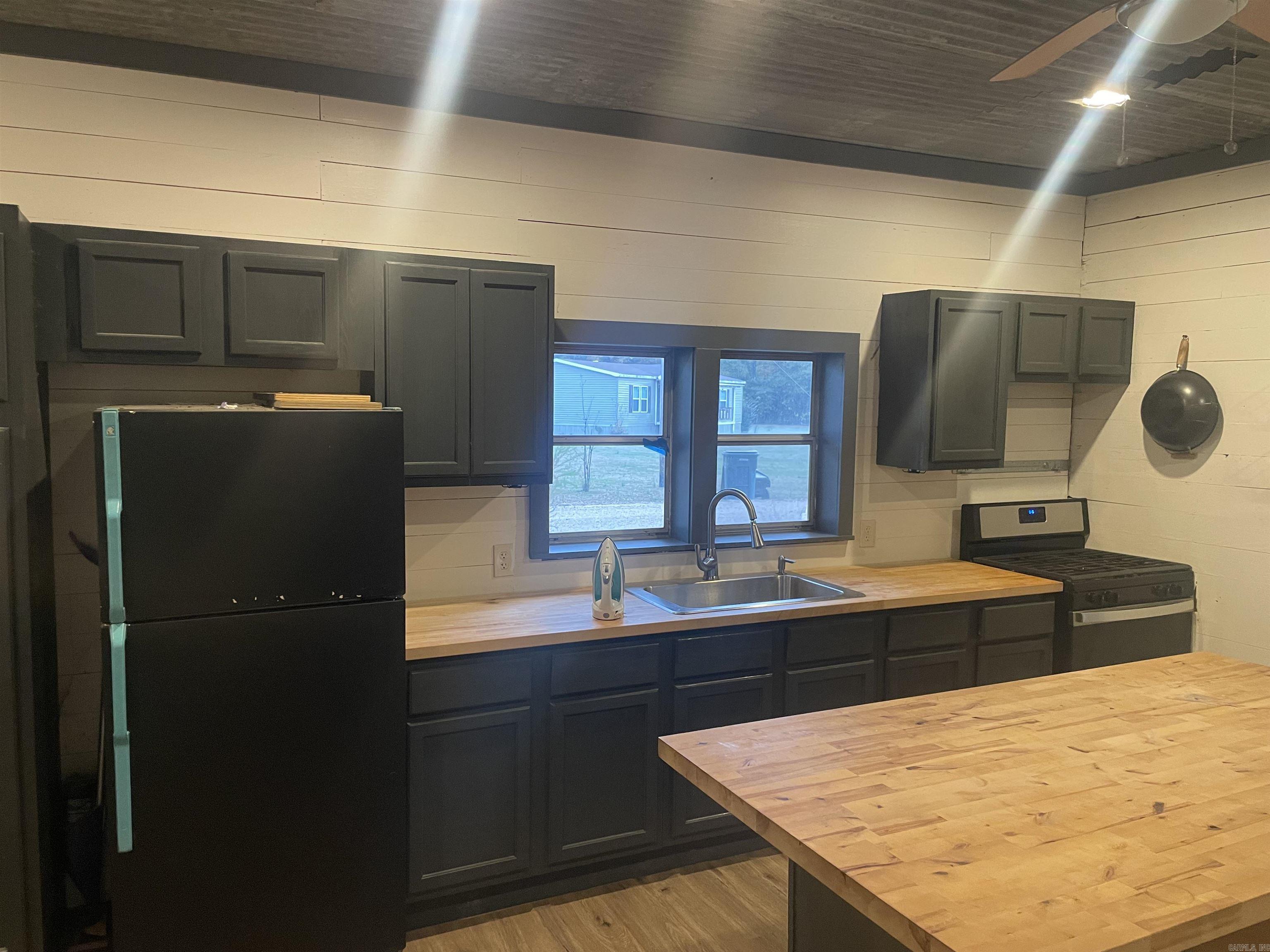 690 Ashley Road 71  Hamburg, AR