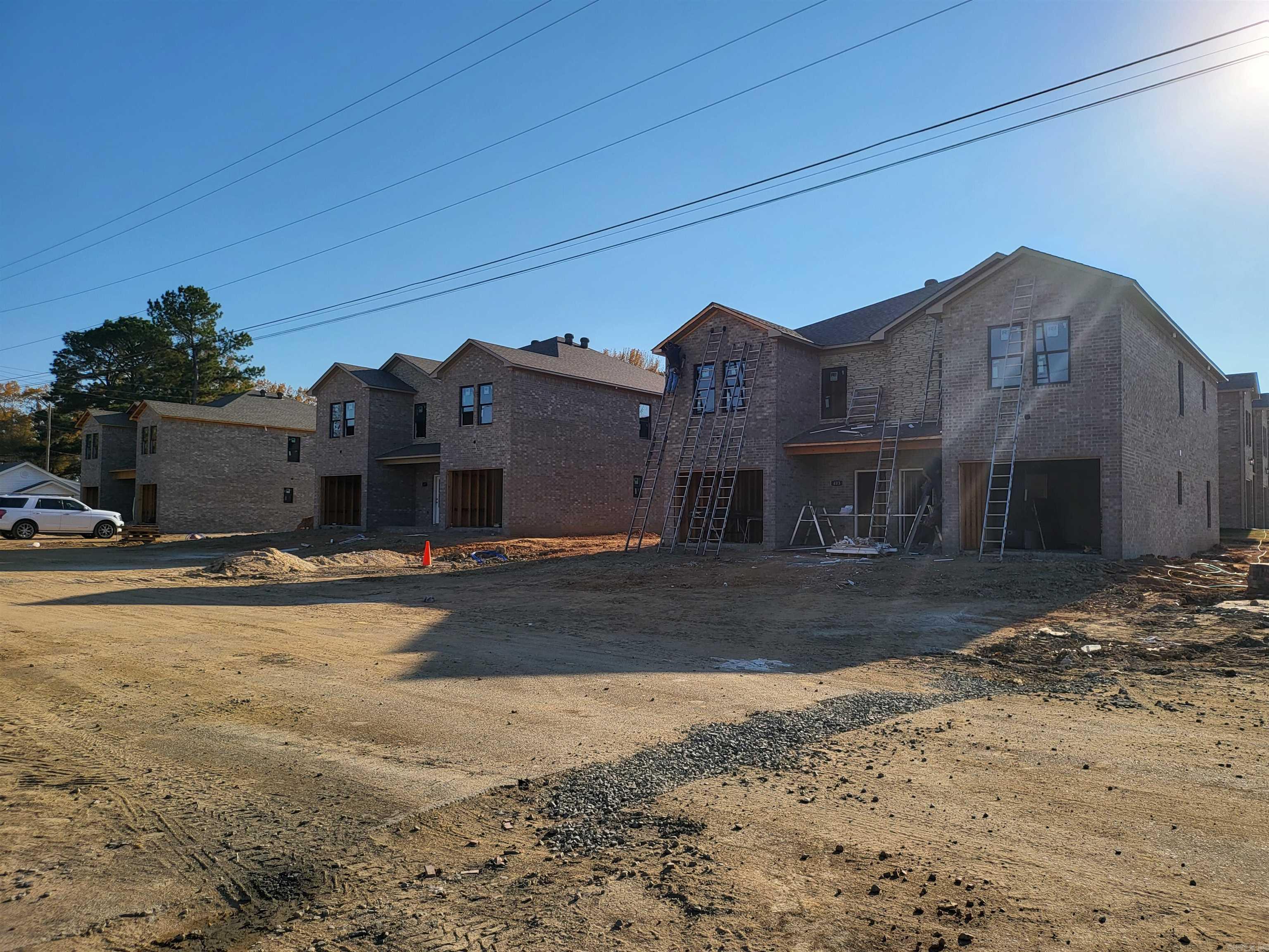 401 & 403 E Center  Jacksonville, AR