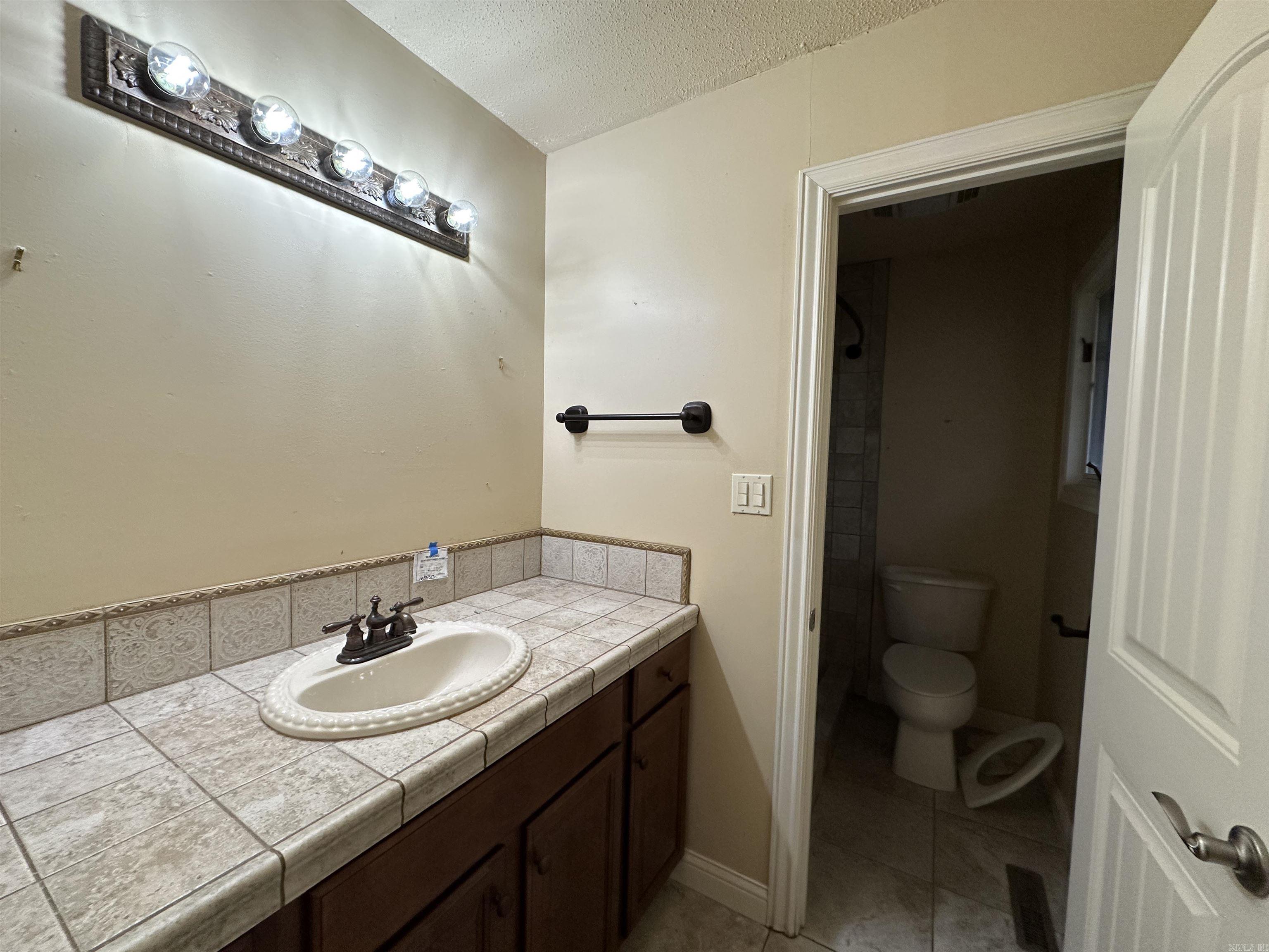 1761 Fairway Drive  Mountain Home, AR