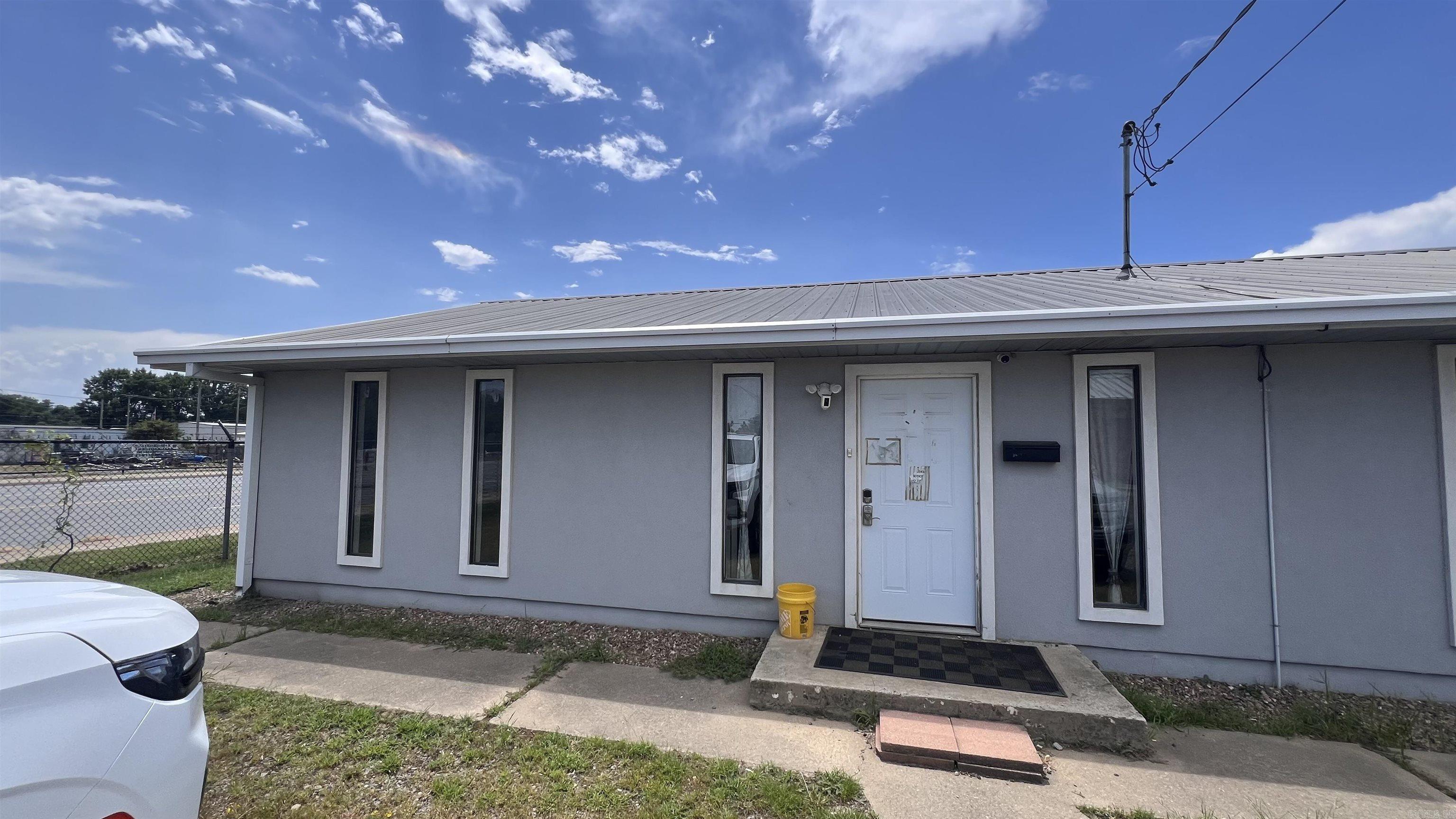 3419 E Broadway  North Little Rock, AR