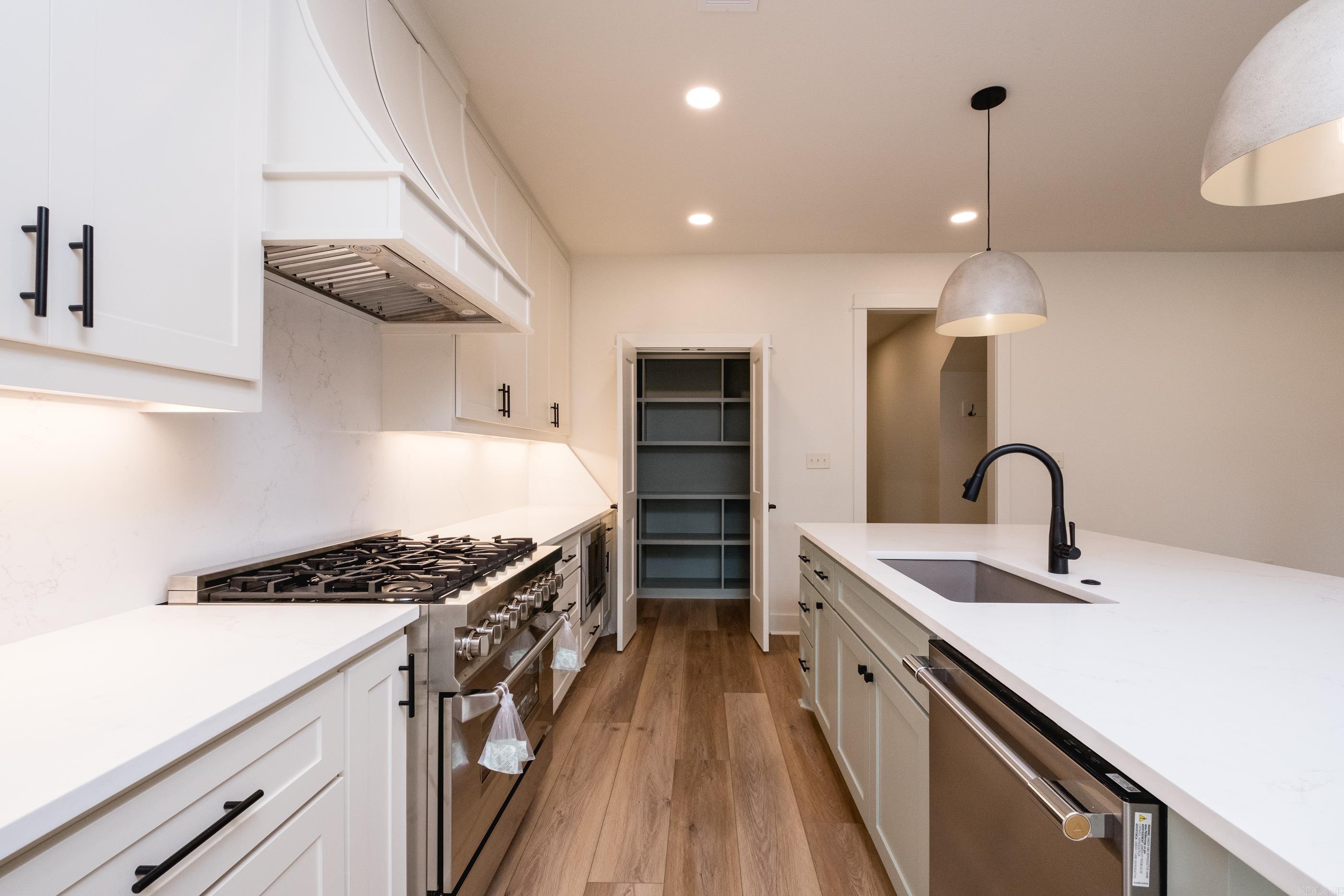 6119 Kenwood  Cammack Village, AR