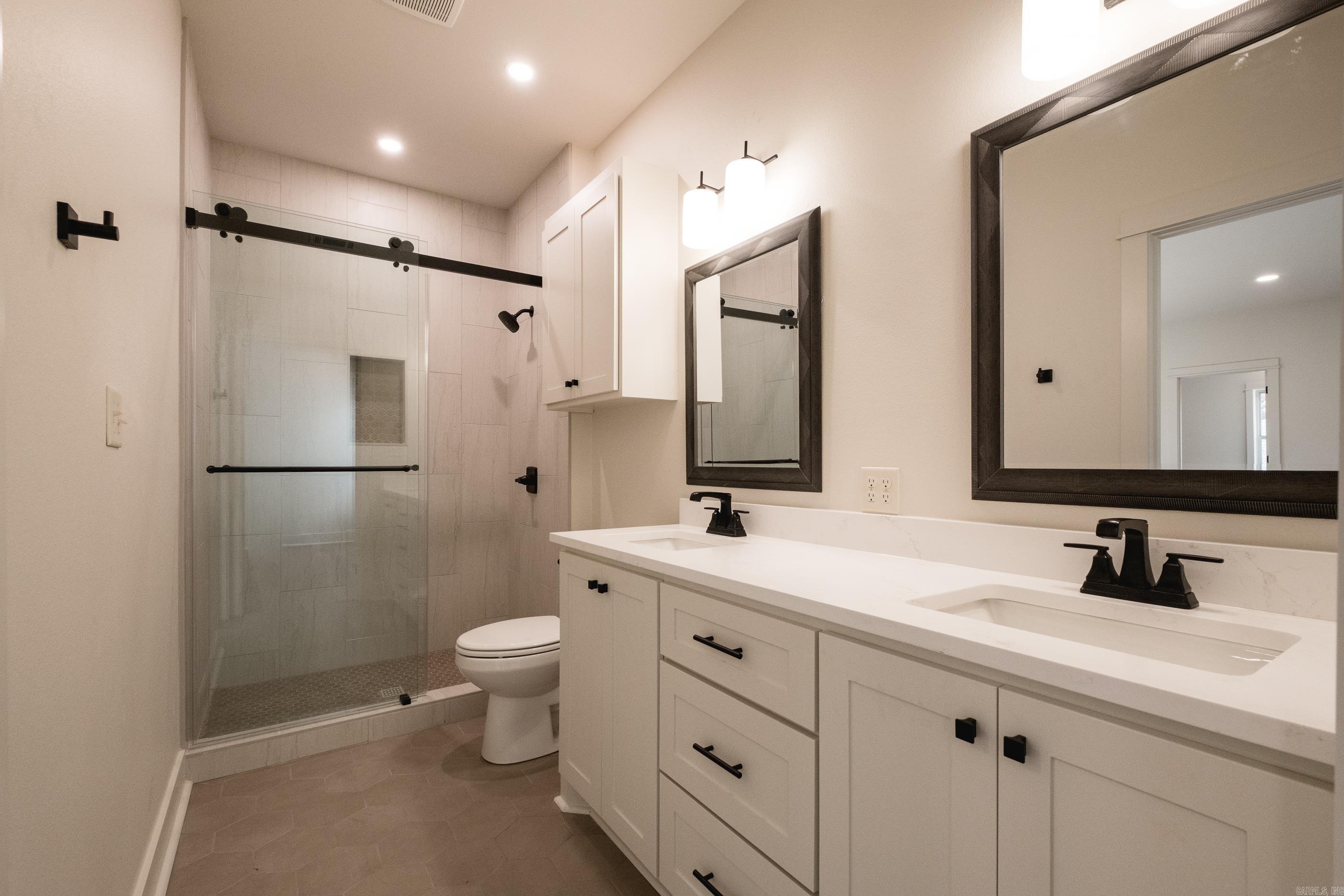 6119 Kenwood  Cammack Village, AR