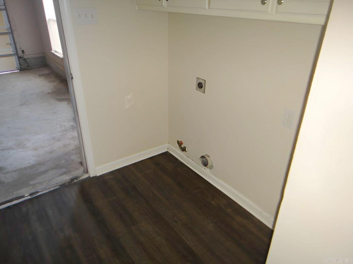 25 Shamsie  Ward, AR