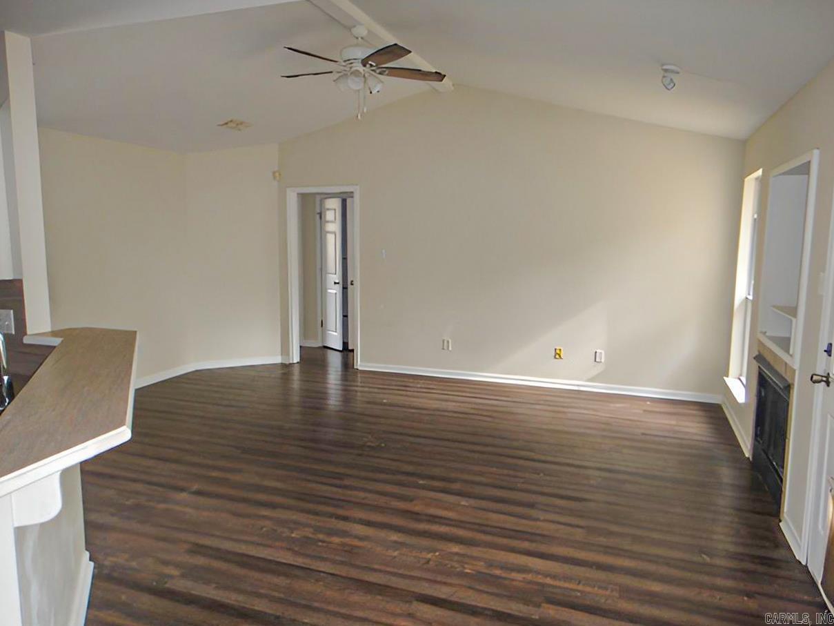 25 Shamsie  Ward, AR