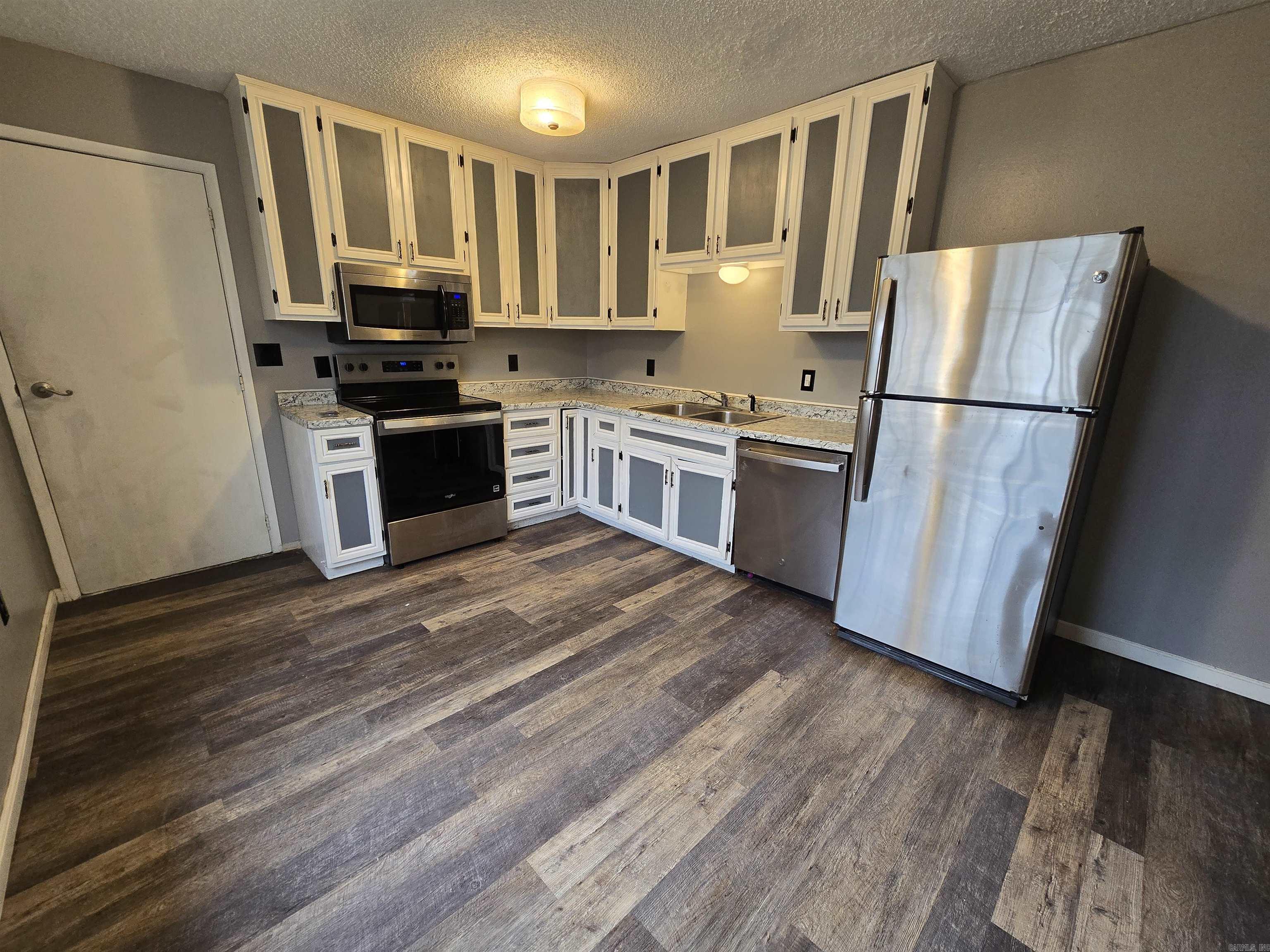 409 Bomber BLVD  Mountain Home, AR