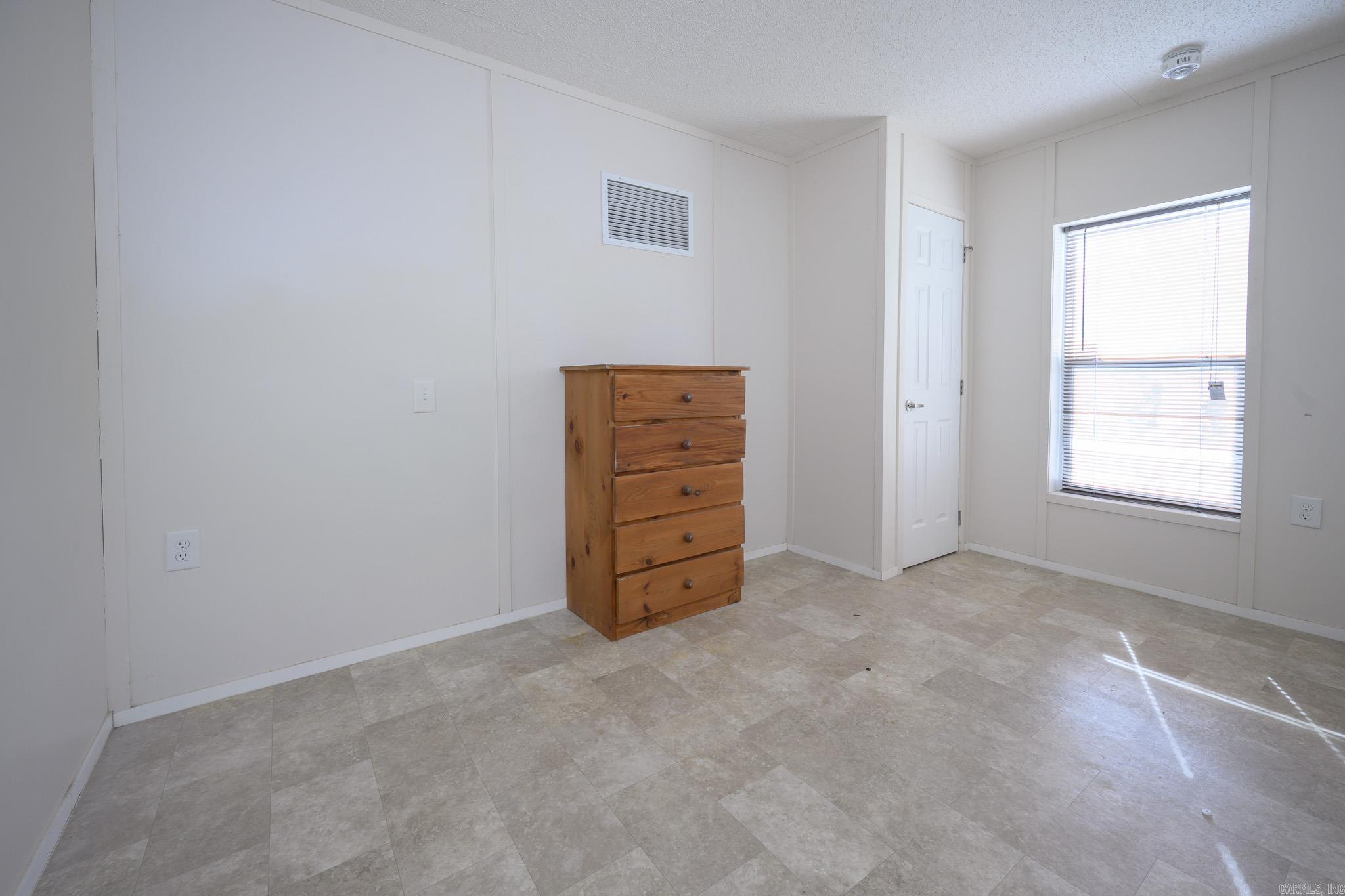 145 W Polk Road 76  Mena, AR