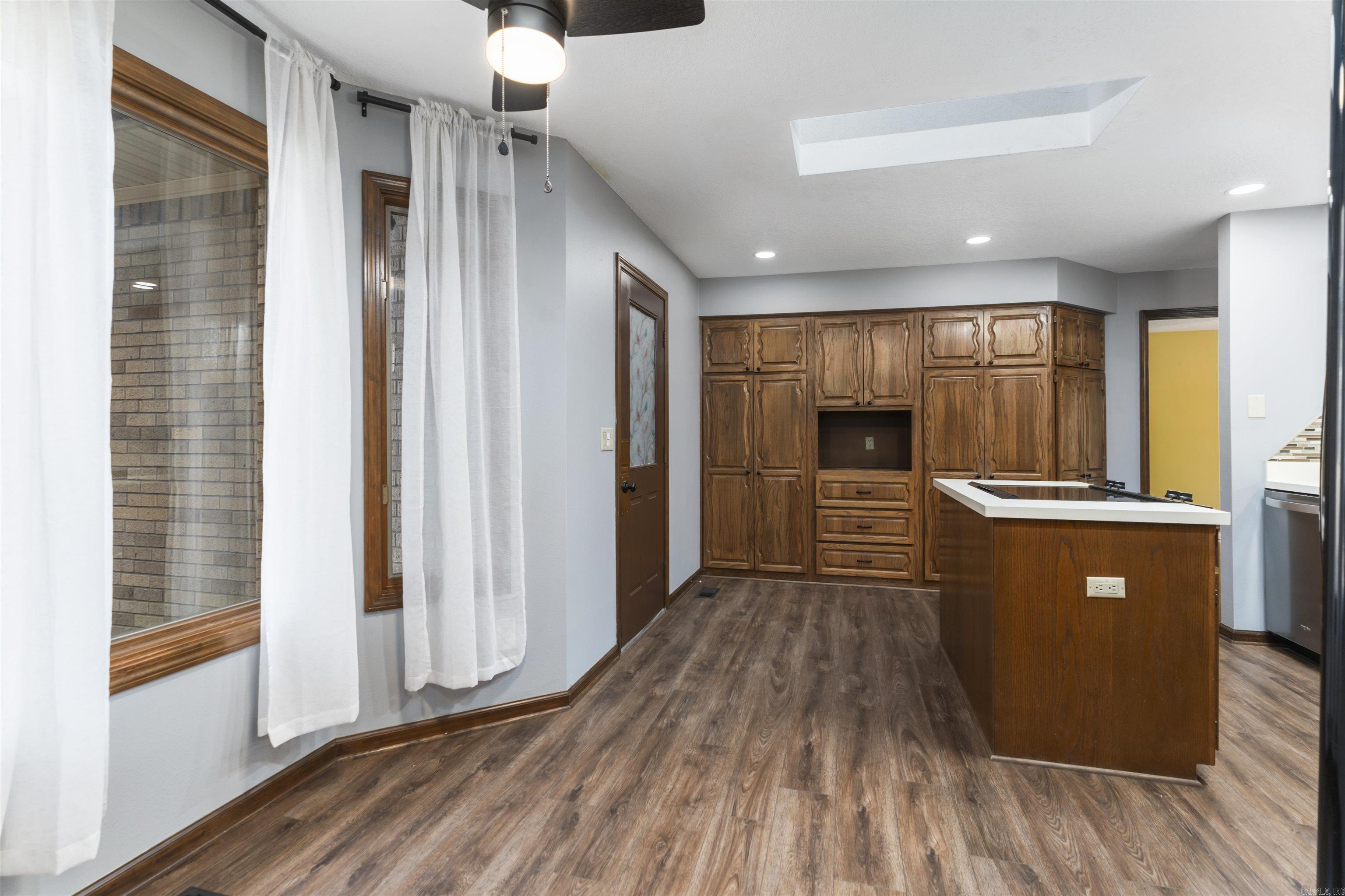 20 Gerona  Hot Springs Village, AR