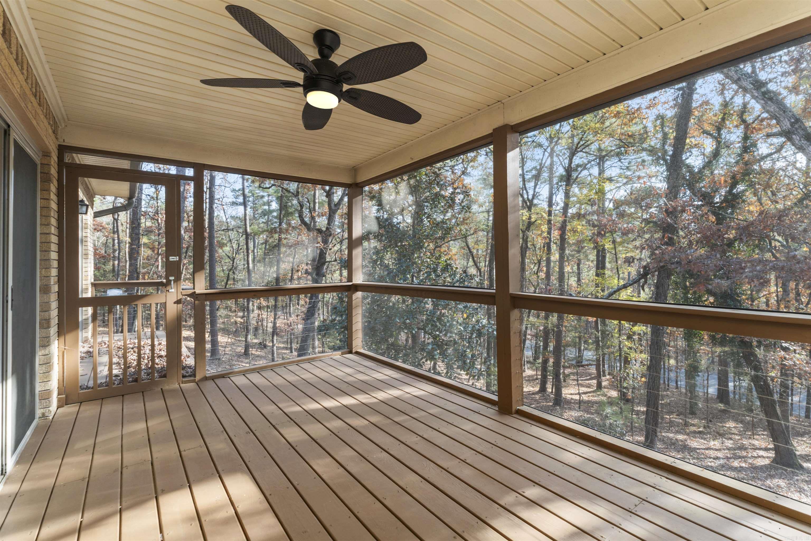 20 Gerona  Hot Springs Village, AR