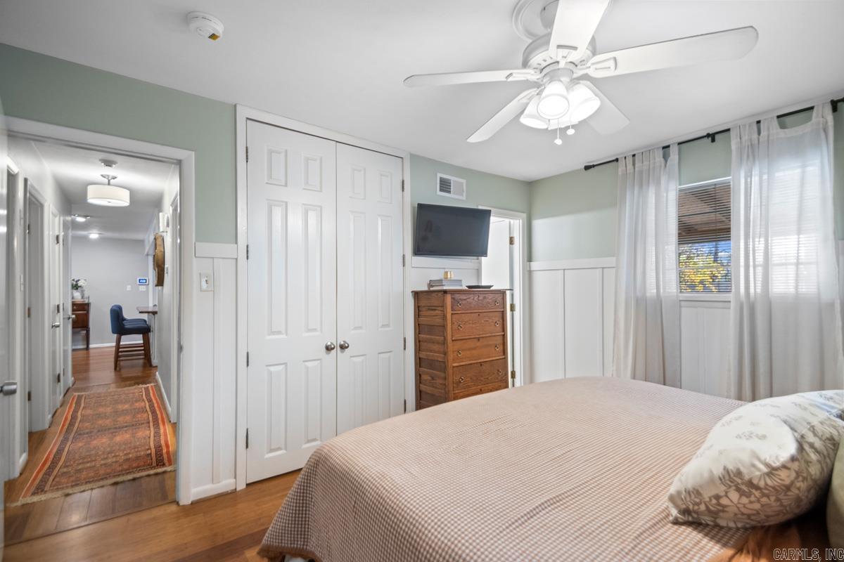 7203 L  Little Rock, AR