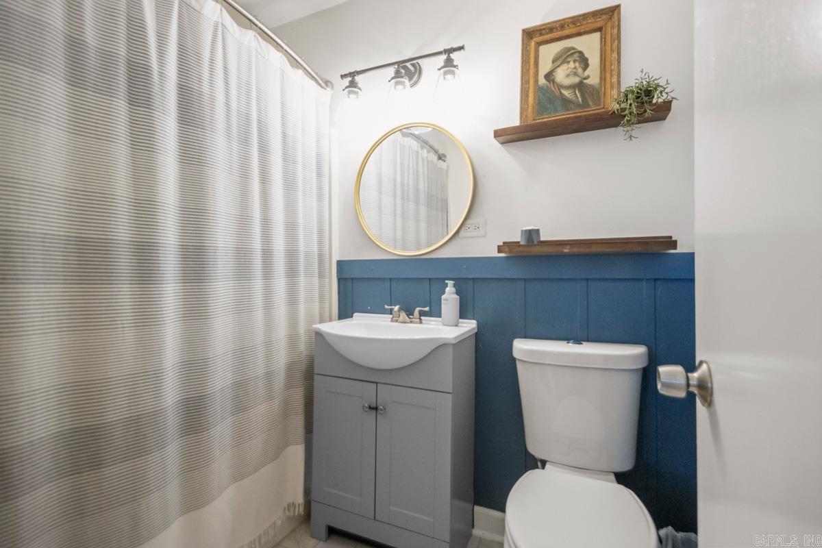 7203 L  Little Rock, AR