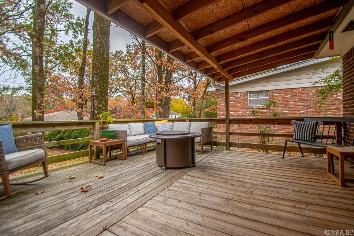 7203 L  Little Rock, AR