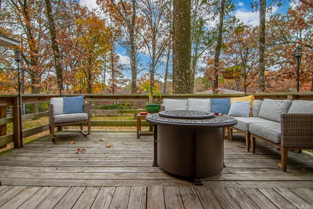 7203 L  Little Rock, AR