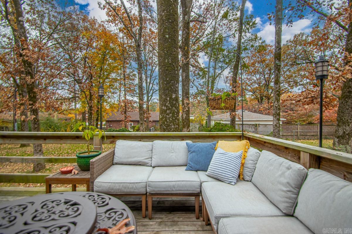 7203 L  Little Rock, AR